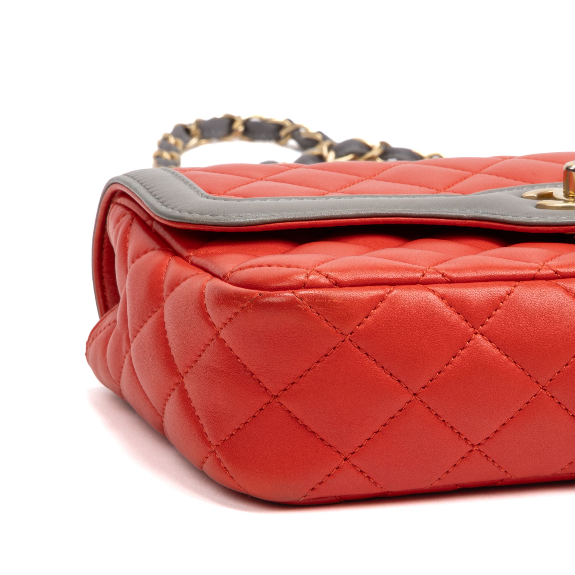 Classic Single Flap  Red/Grey Lambskin Quilted Leather Gold — view 7