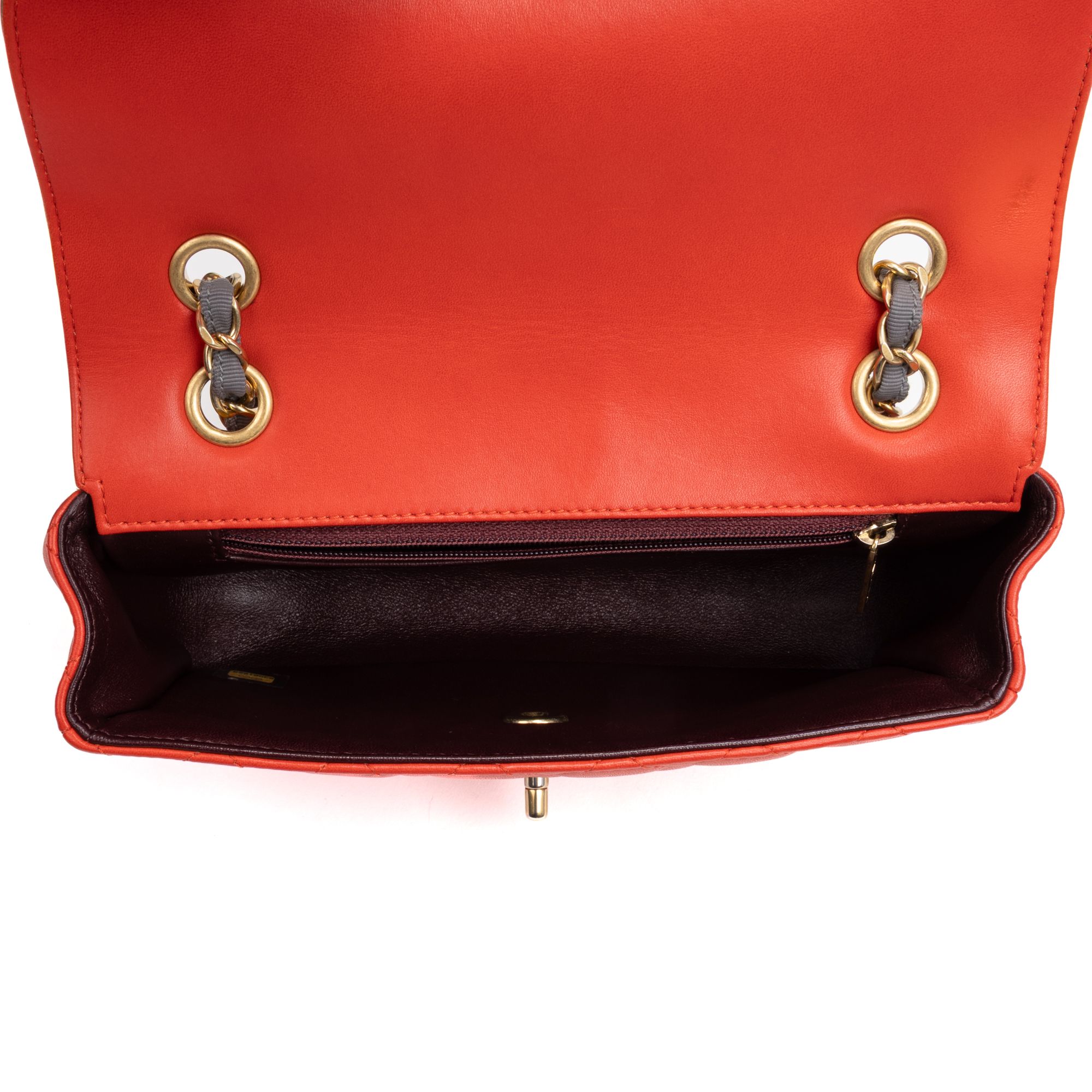 Classic Single Flap  Red/Grey Lambskin Quilted Leather Gold — view 9
