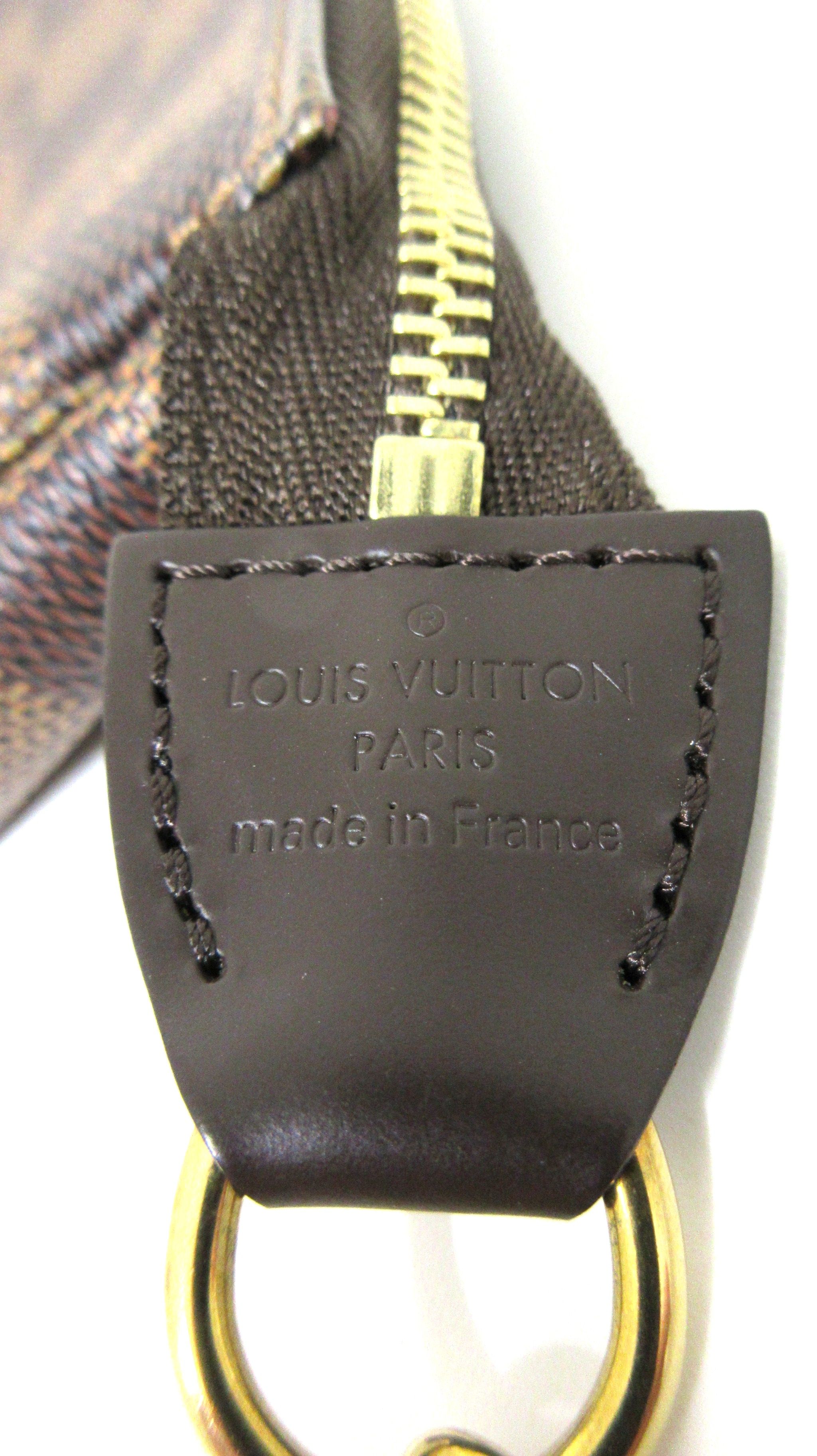 Mini Pochette Accessoires, Damier Ebene — view 12