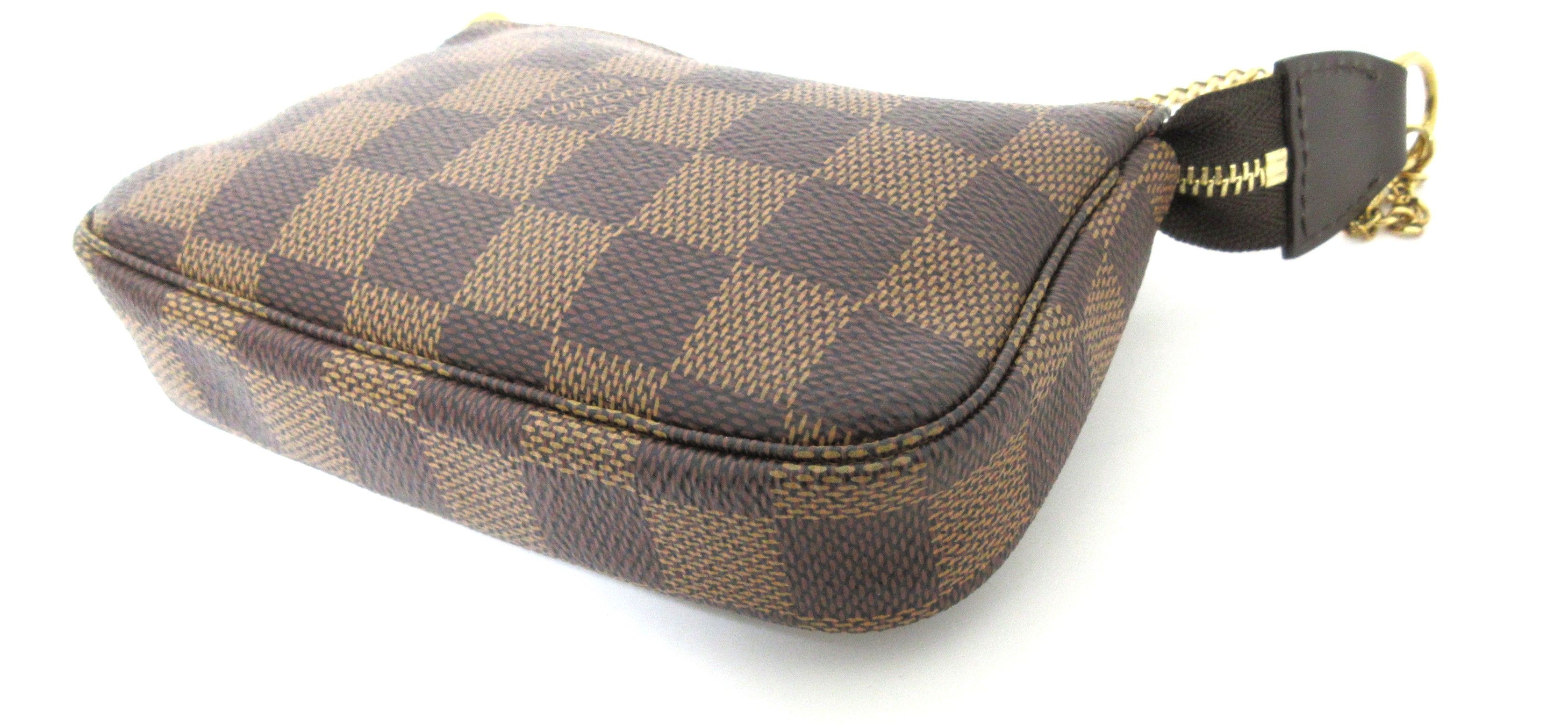 Mini Pochette Accessoires, Damier Ebene — view 5