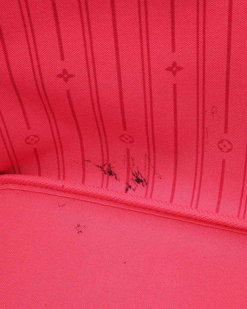 Stephen Sprouse Monogram Rose Neverfull MM Tote Bag — view 9
