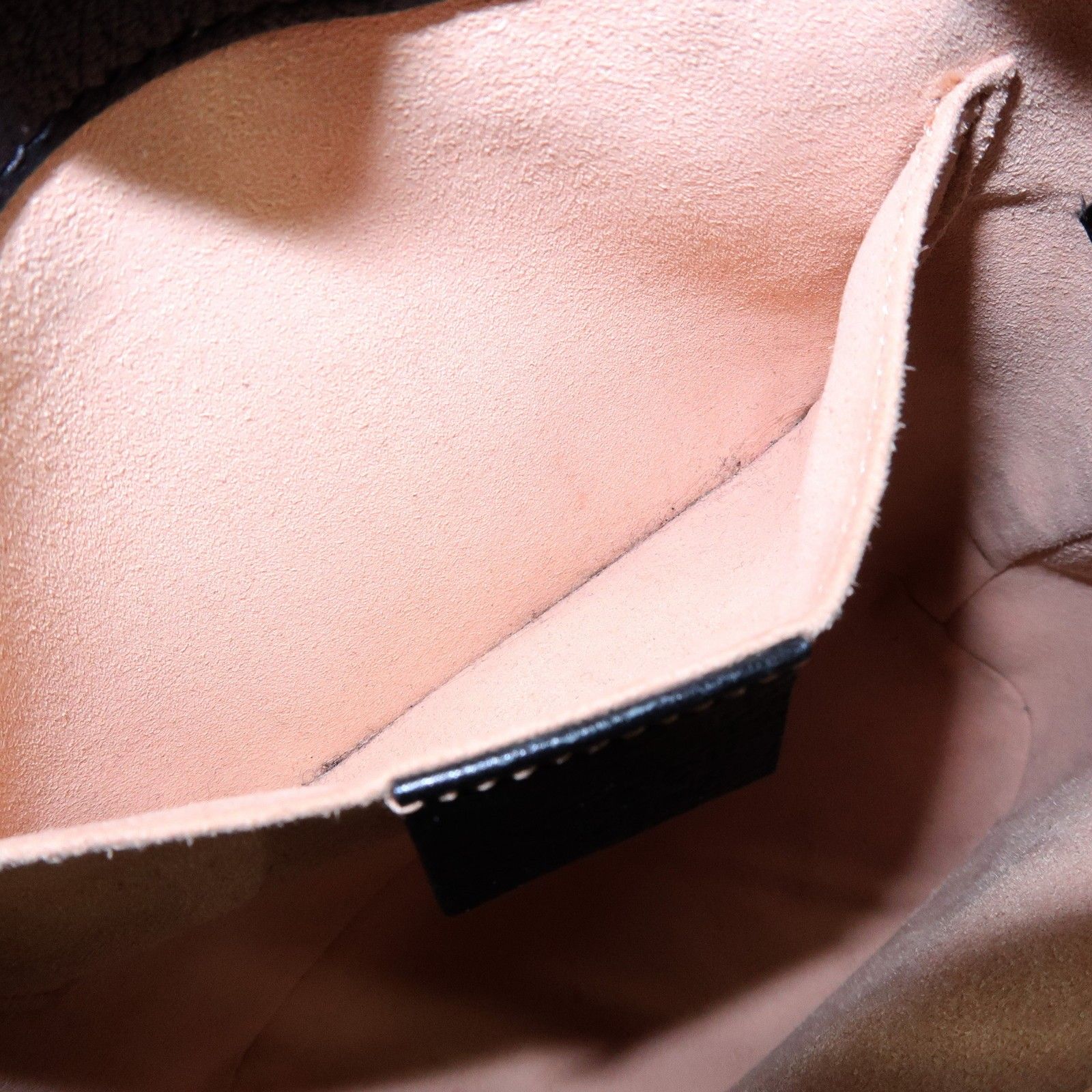 Glazed Textured Calfskin Web Small Ophidia Bucket Bag Black — view 20