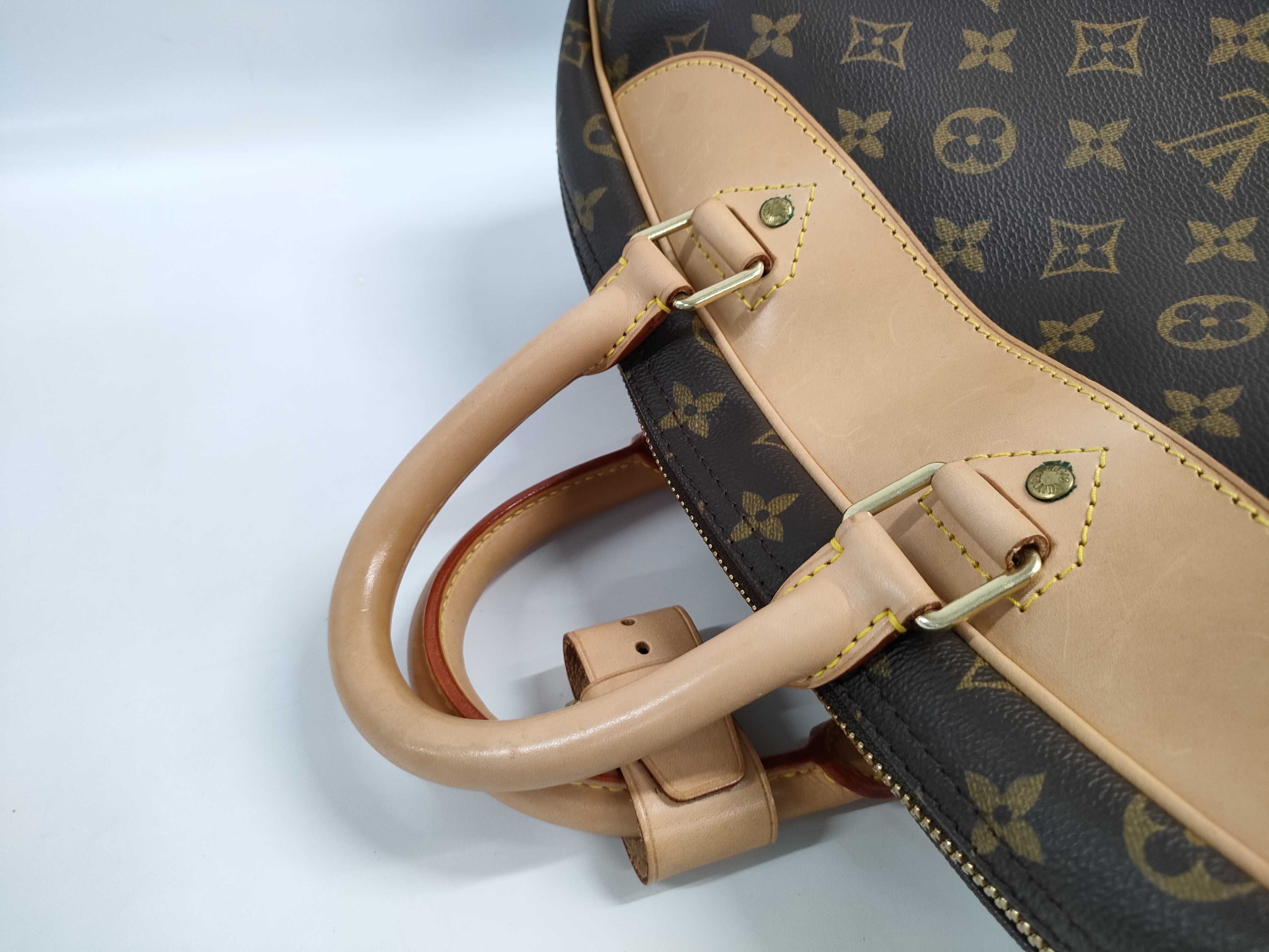 Evasion, Monogram — view 5
