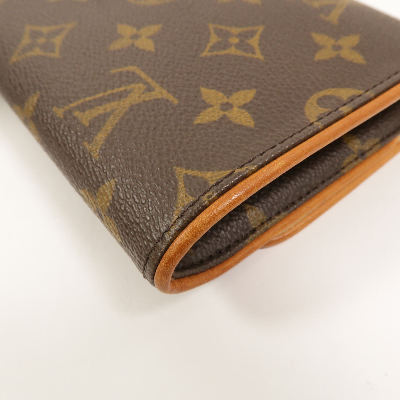 Pochette Twin GM, Monogram — view 11