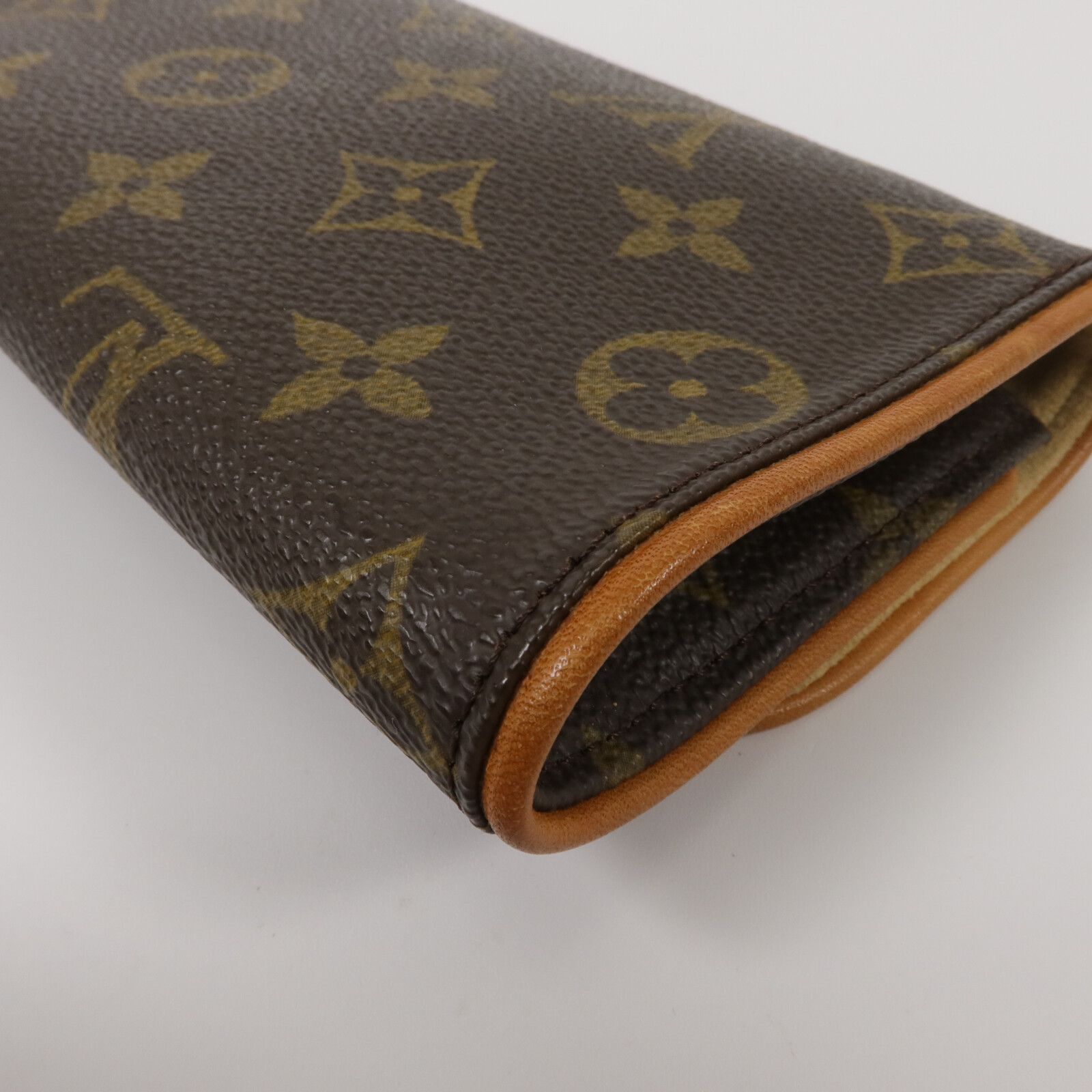Pochette Twin PM, Monogram — view 13