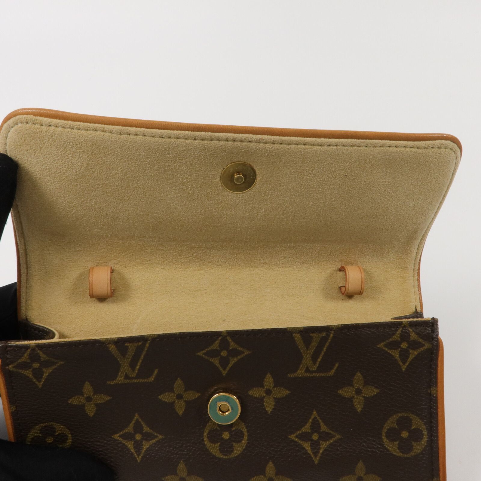 Pochette Twin PM, Monogram — view 14