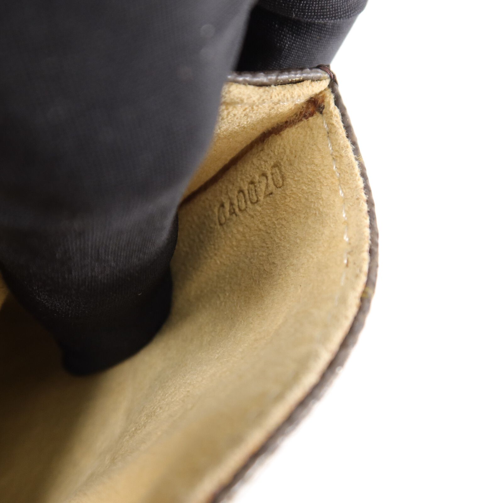 Pochette Twin PM, Monogram — view 8