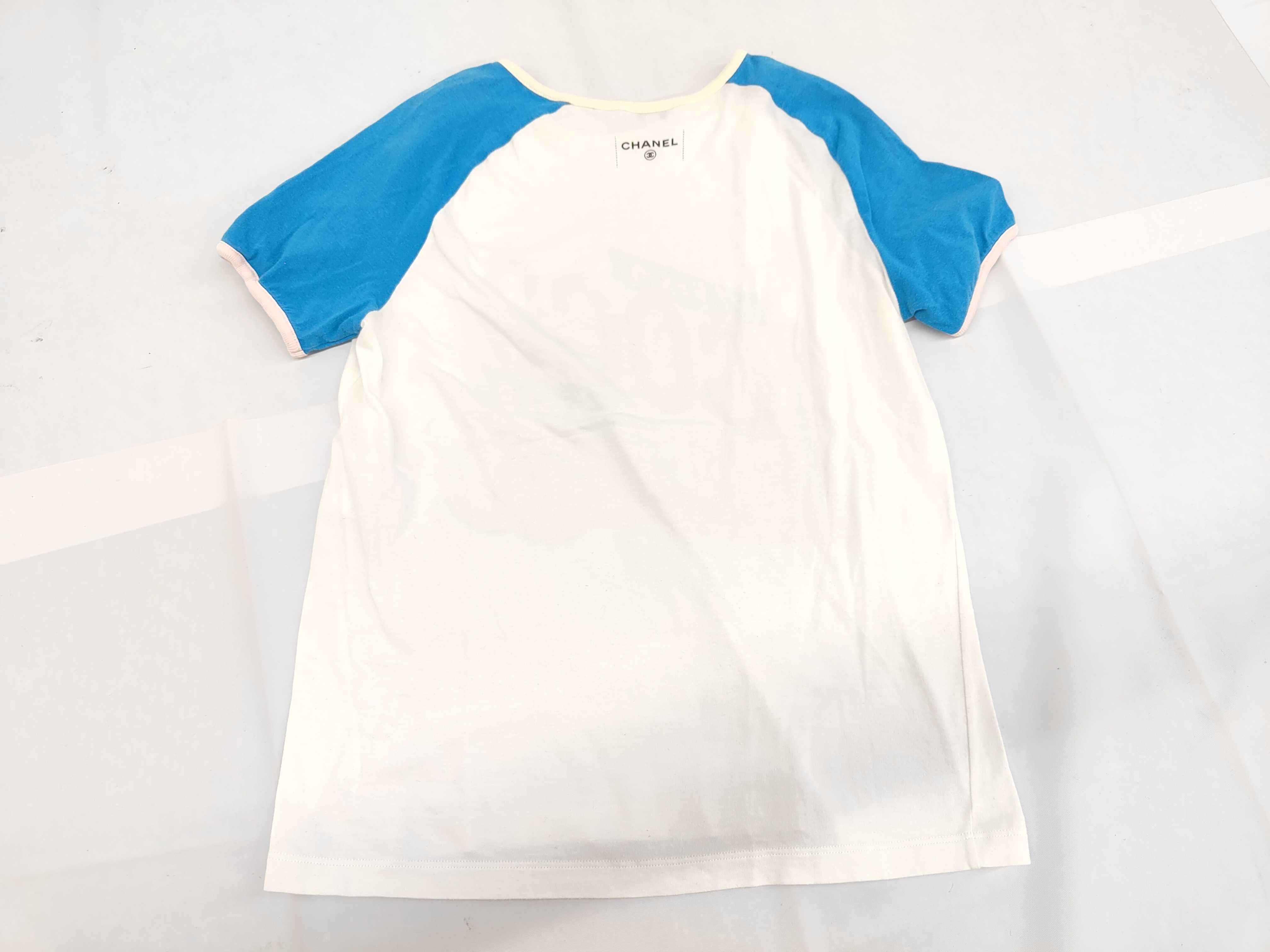Chanel Short Sleeve Shirt P55821k07323 S Size Coco Beach Cut And Sew Tshirt — view 2