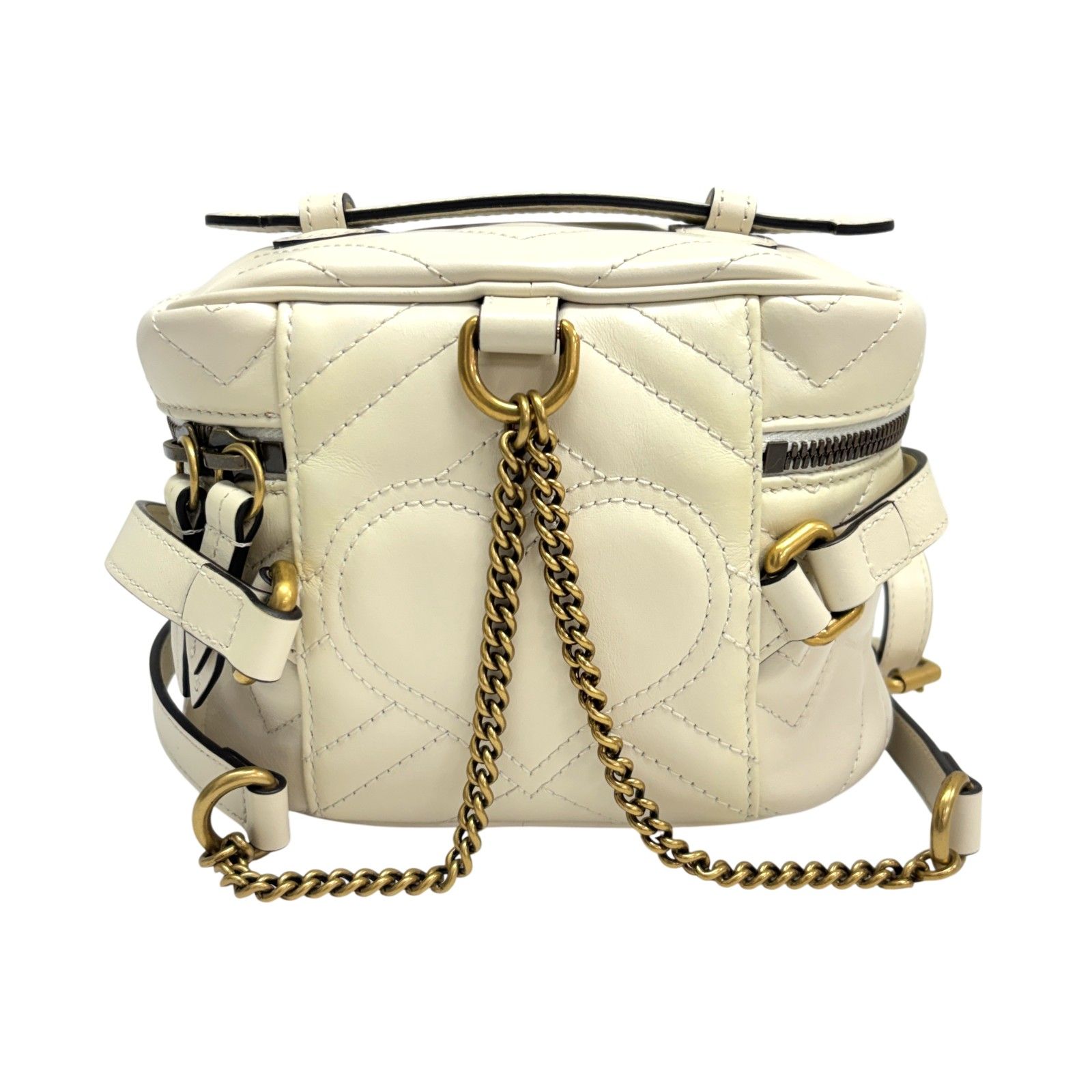 Gg Marmont Mini Round Backpack White Matelasse Leather 598594 — view 3