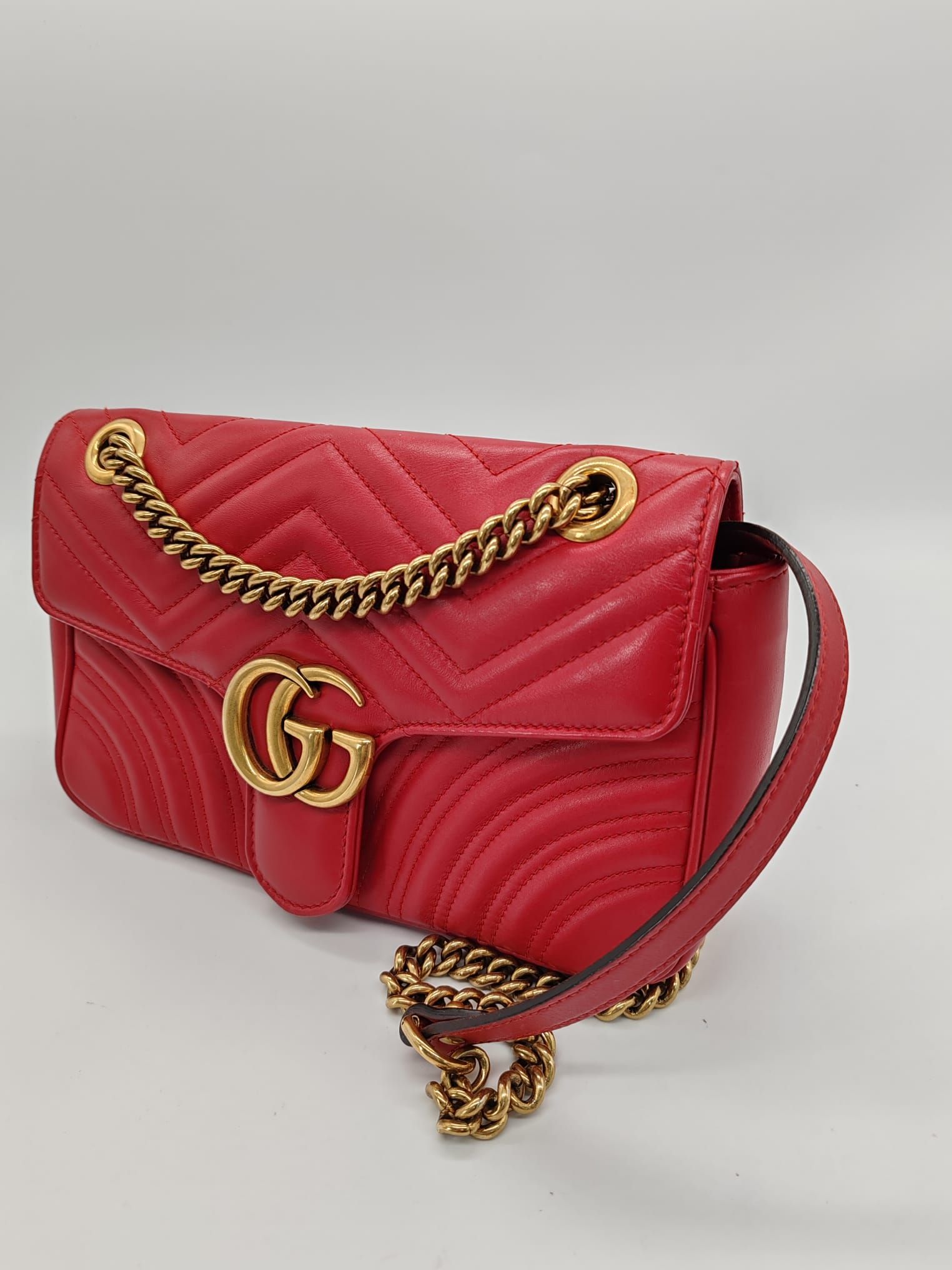 GG Marmont Flap Bag Small, Matelasse Chevron — view 2