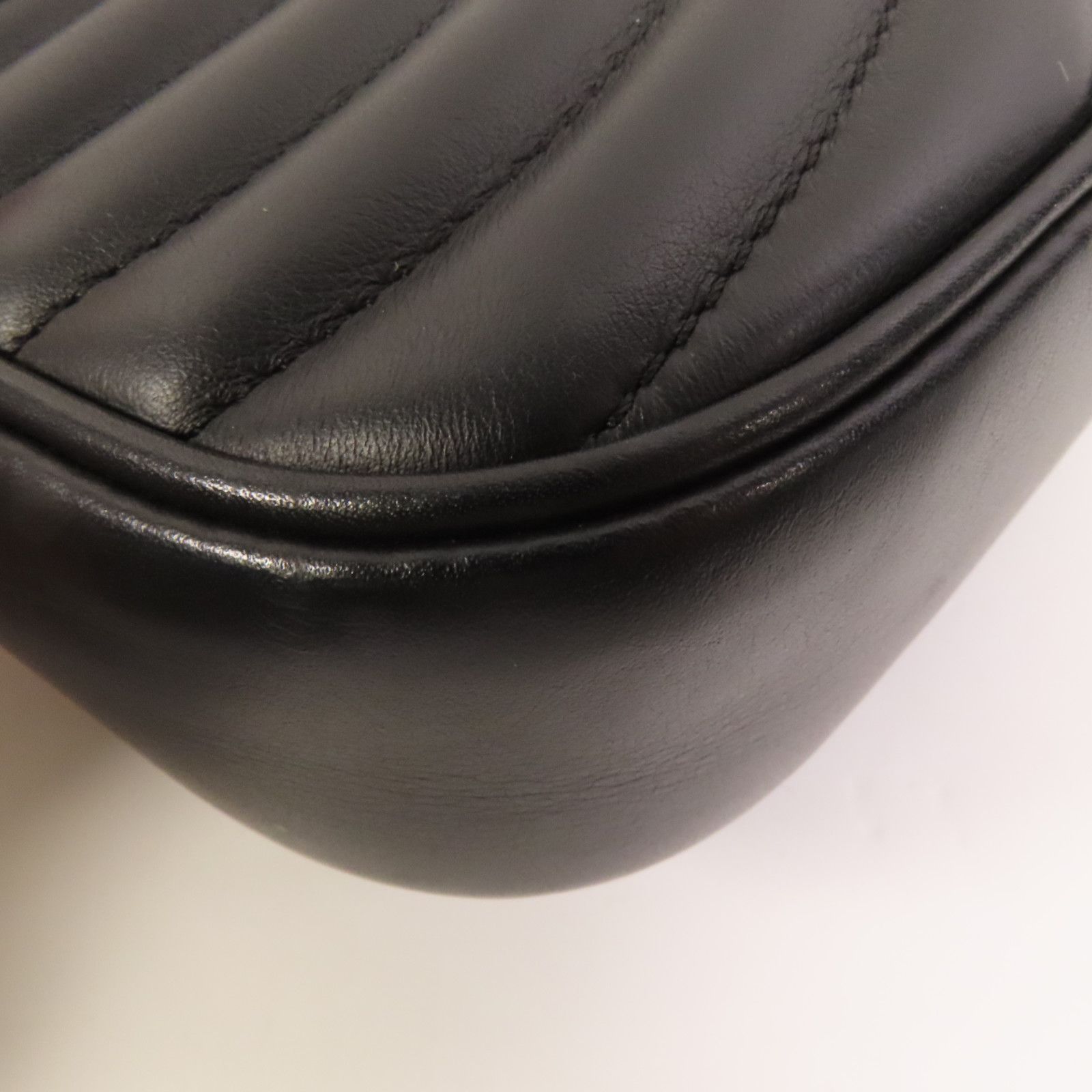 New Wave Multi Pochette, Calf Leather Quilted — view 11