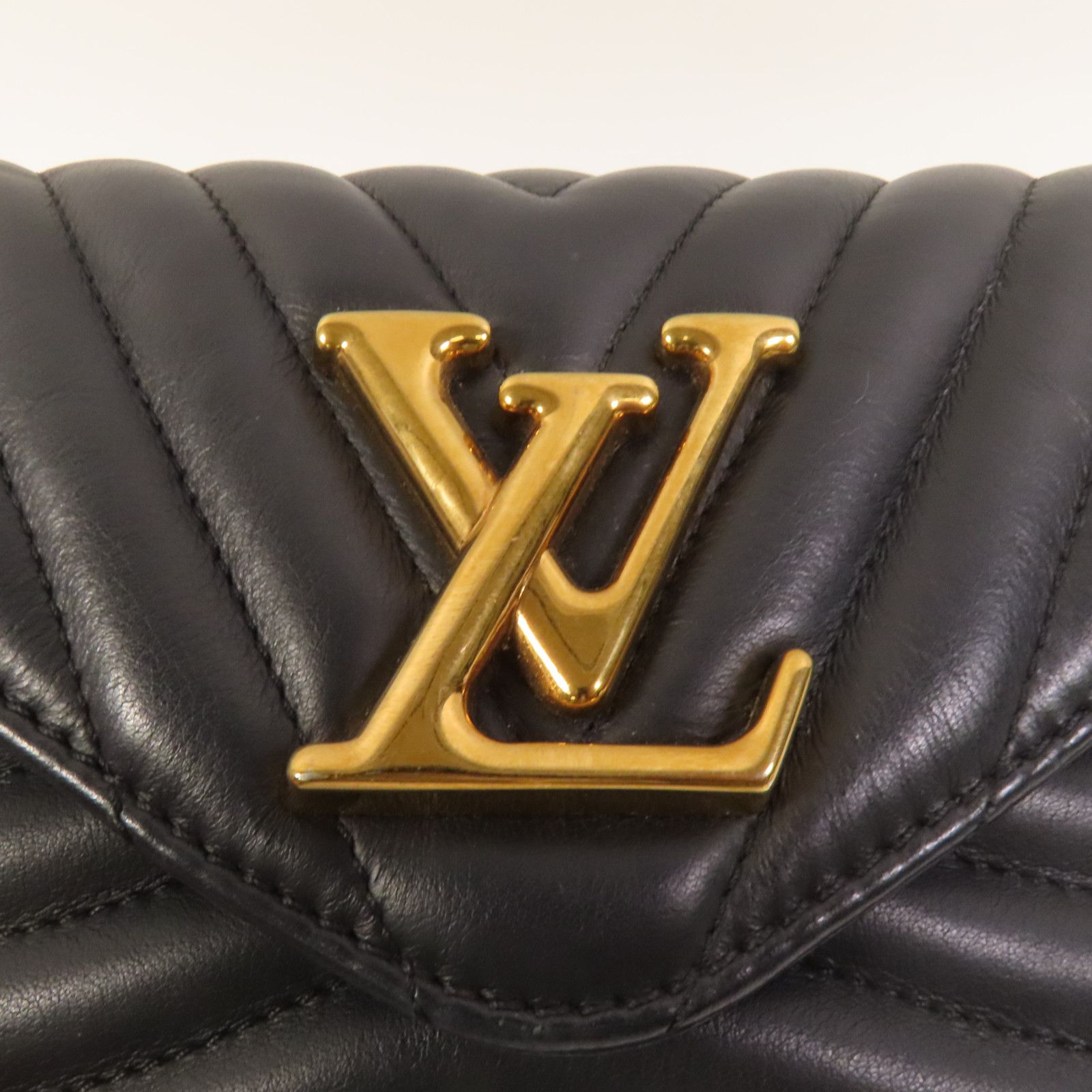 New Wave Multi Pochette, Calf Leather Quilted — view 8