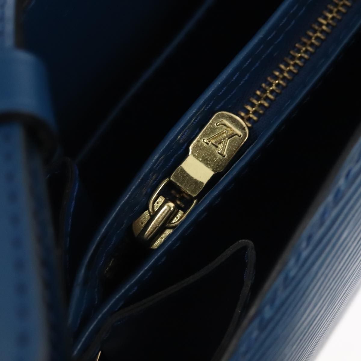 Capuchin Shoulder Bag Blue M 52345 Lv Auth, Blue — view 22