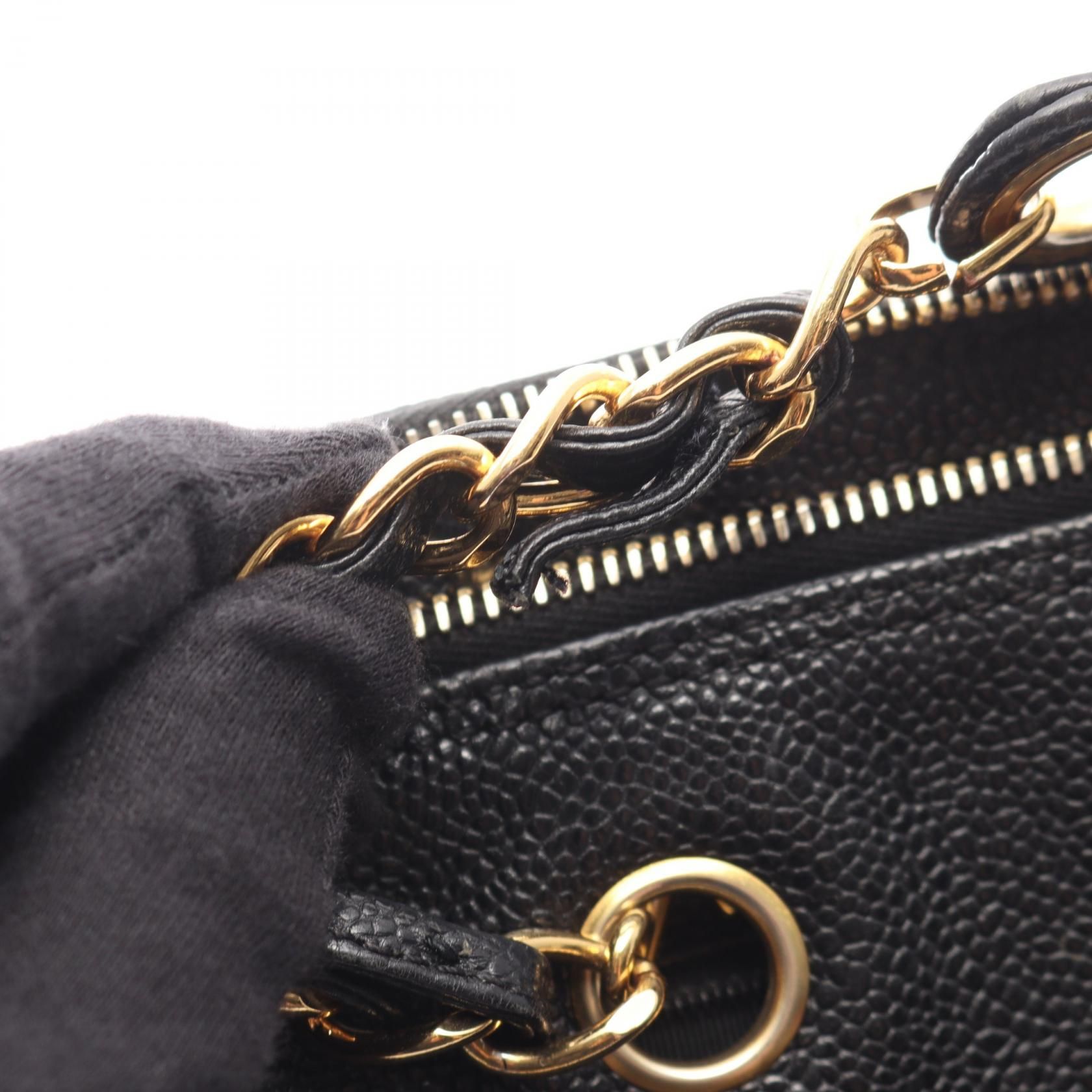 Black Coco Mark Shoulder Bag Grained Calfskin — view 11