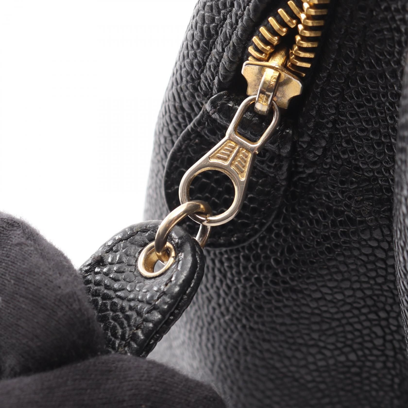 Black Coco Mark Shoulder Bag Grained Calfskin — view 9
