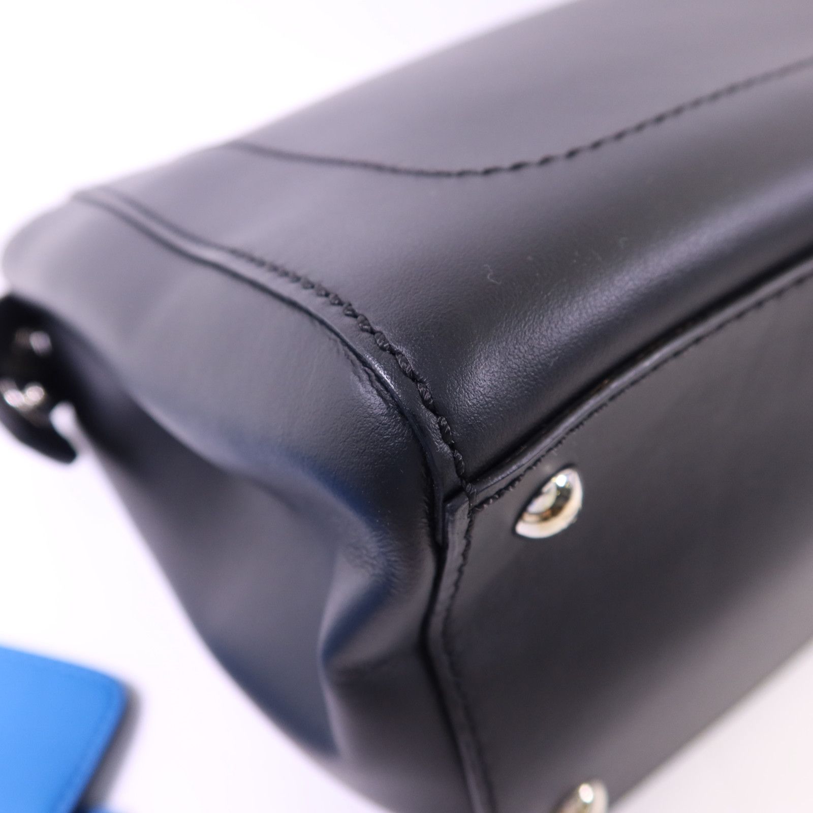 Leather Dotcom 2Way Shoulder Bag Ginpaku Hand-handed Shoulder And Back Bag 2way S, Black — view 17