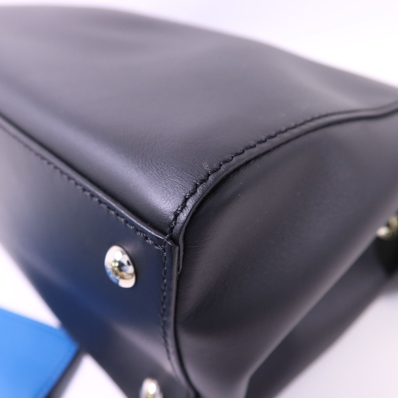 Leather Dotcom 2Way Shoulder Bag Ginpaku Hand-handed Shoulder And Back Bag 2way S, Black — view 18