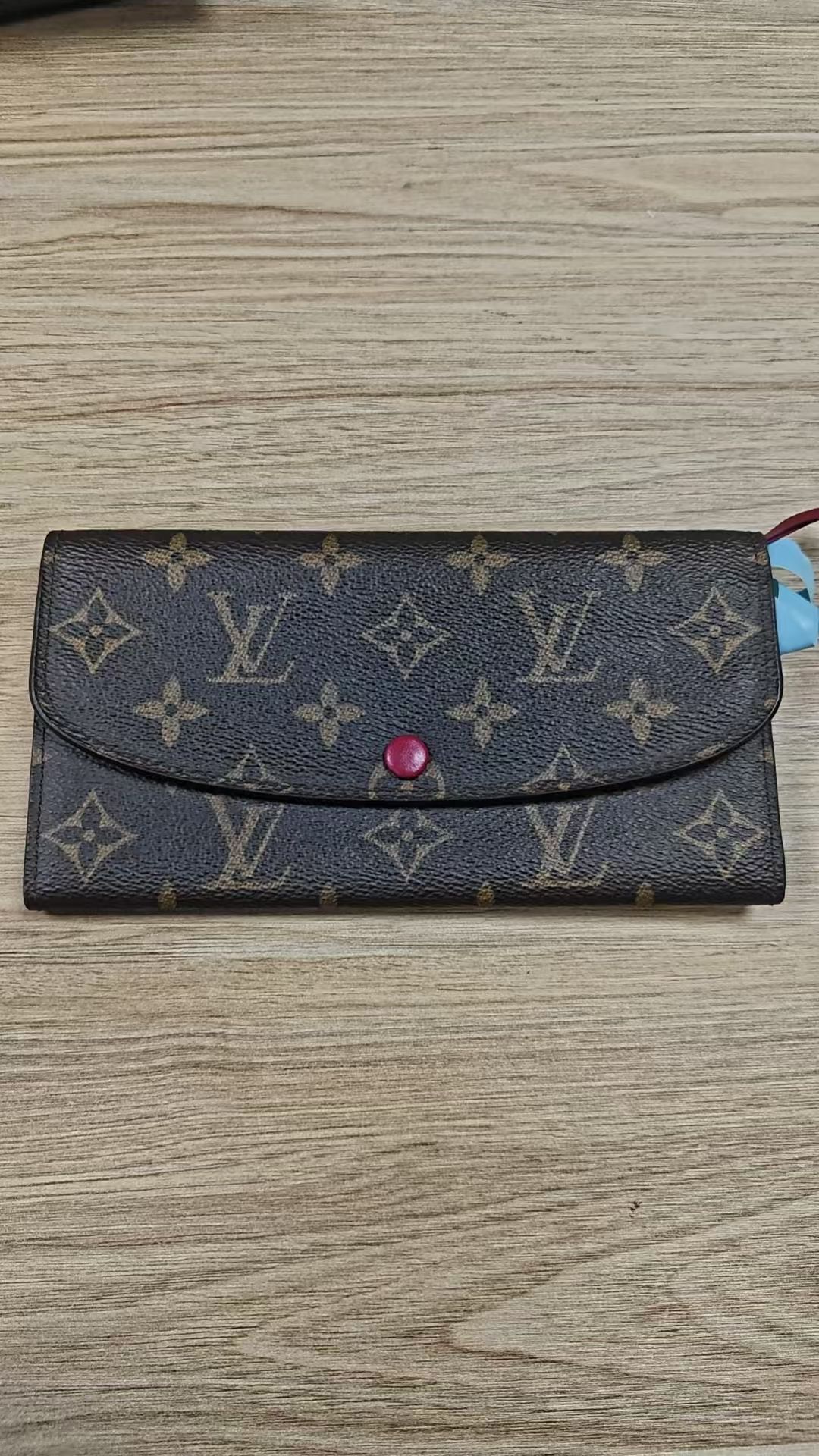 Emilie Wallet, Monogram — view 5