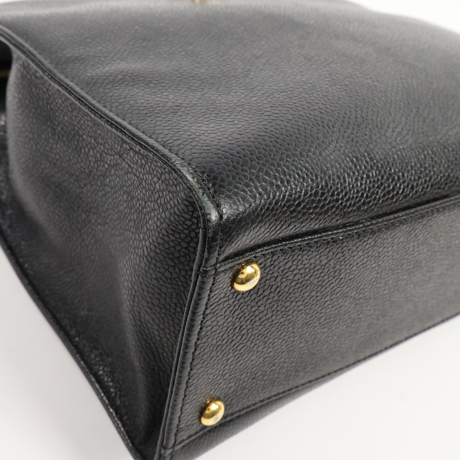 Vintage CC Caviar Chain Turn Lock Tote w/GHW — view 12
