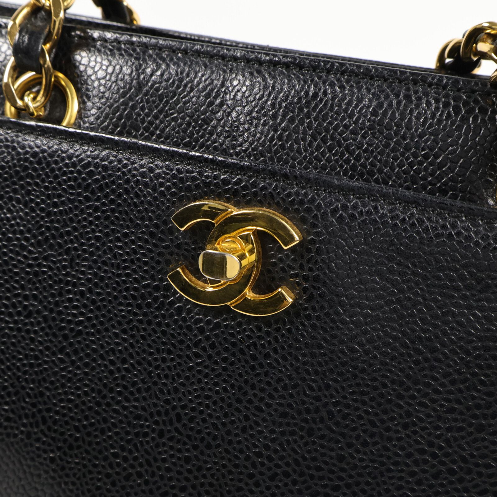 Vintage CC Caviar Chain Turn Lock Tote w/GHW — view 7