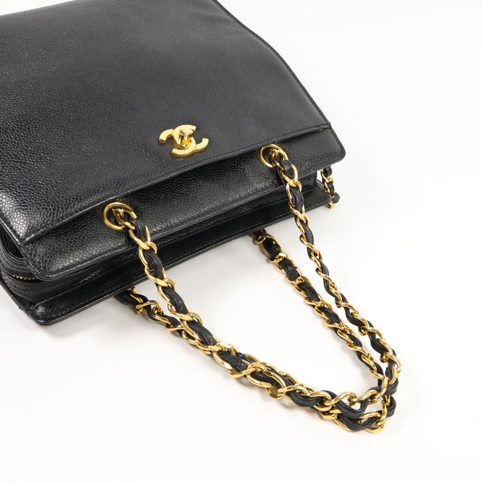 Vintage CC Caviar Chain Turn Lock Tote w/GHW — view 9