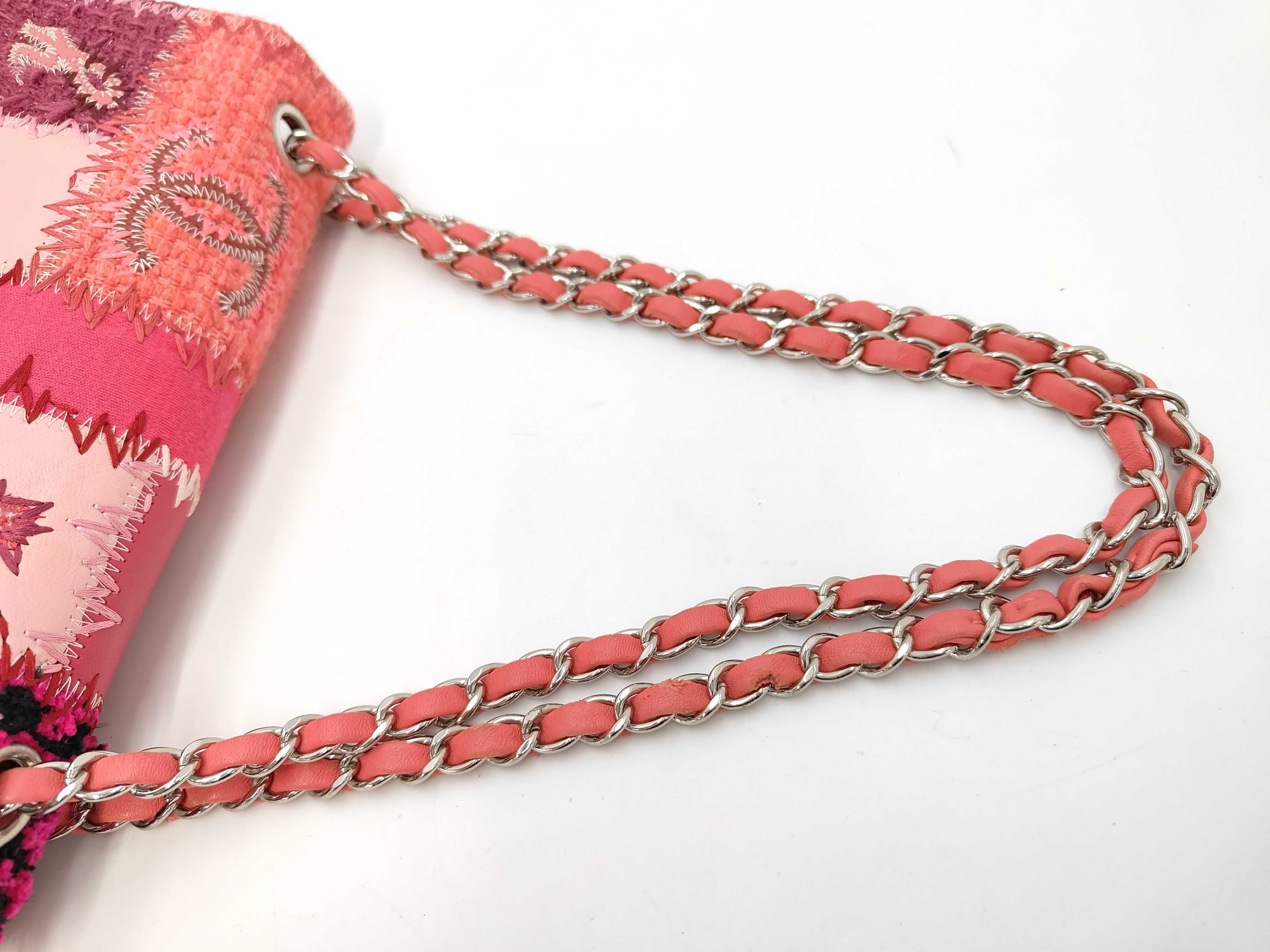Chanel Tweed Patchwork Chain Shoulder 23395971 Bag — view 3