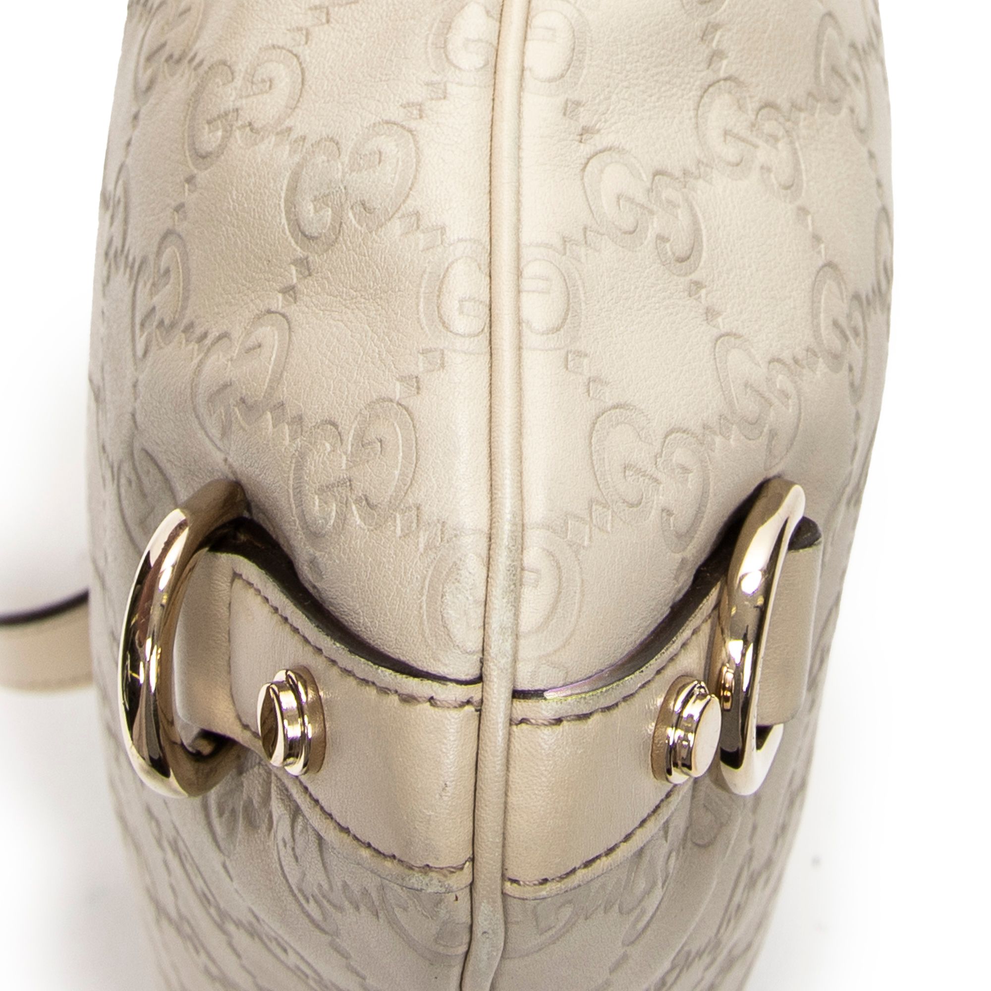 Abbey Crossbody Ivory Guccissima Leather Gold — view 7