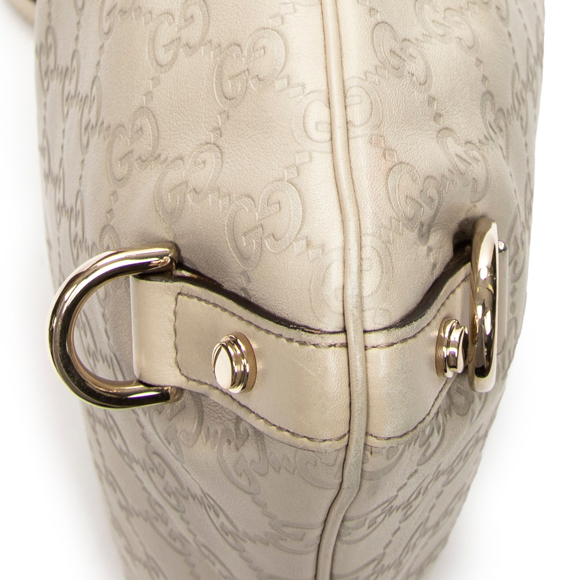 Abbey Crossbody Ivory Guccissima Leather Gold — view 8