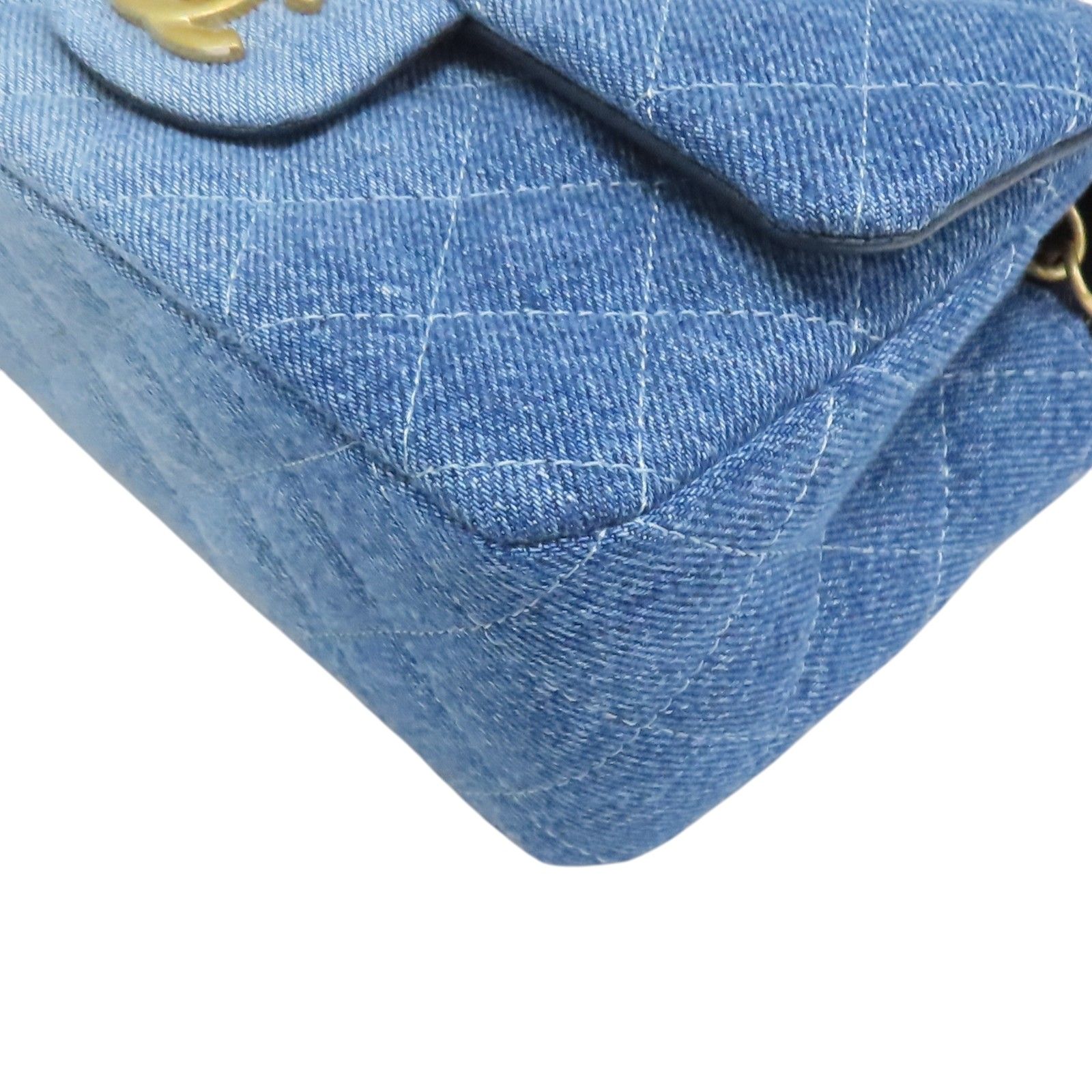 Matelasse Coco 20 Shoulder Bag Denim Blue A 69900 — view 12