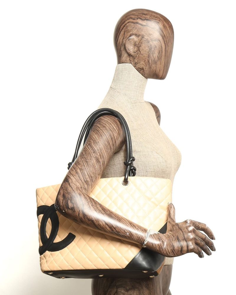 Cambon Ligne Tote Bag — view 9