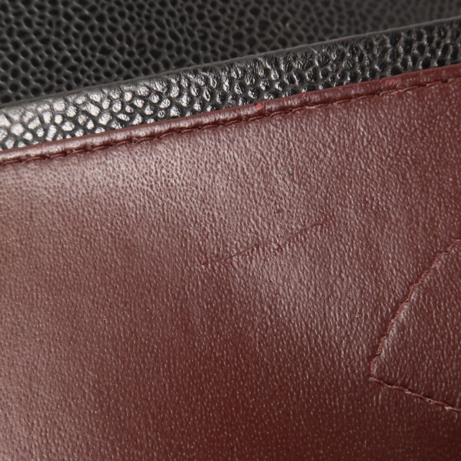 Black Cowhide Leather Large Classic Crossbody Back Bag Calfskin (cowhide) — view 17