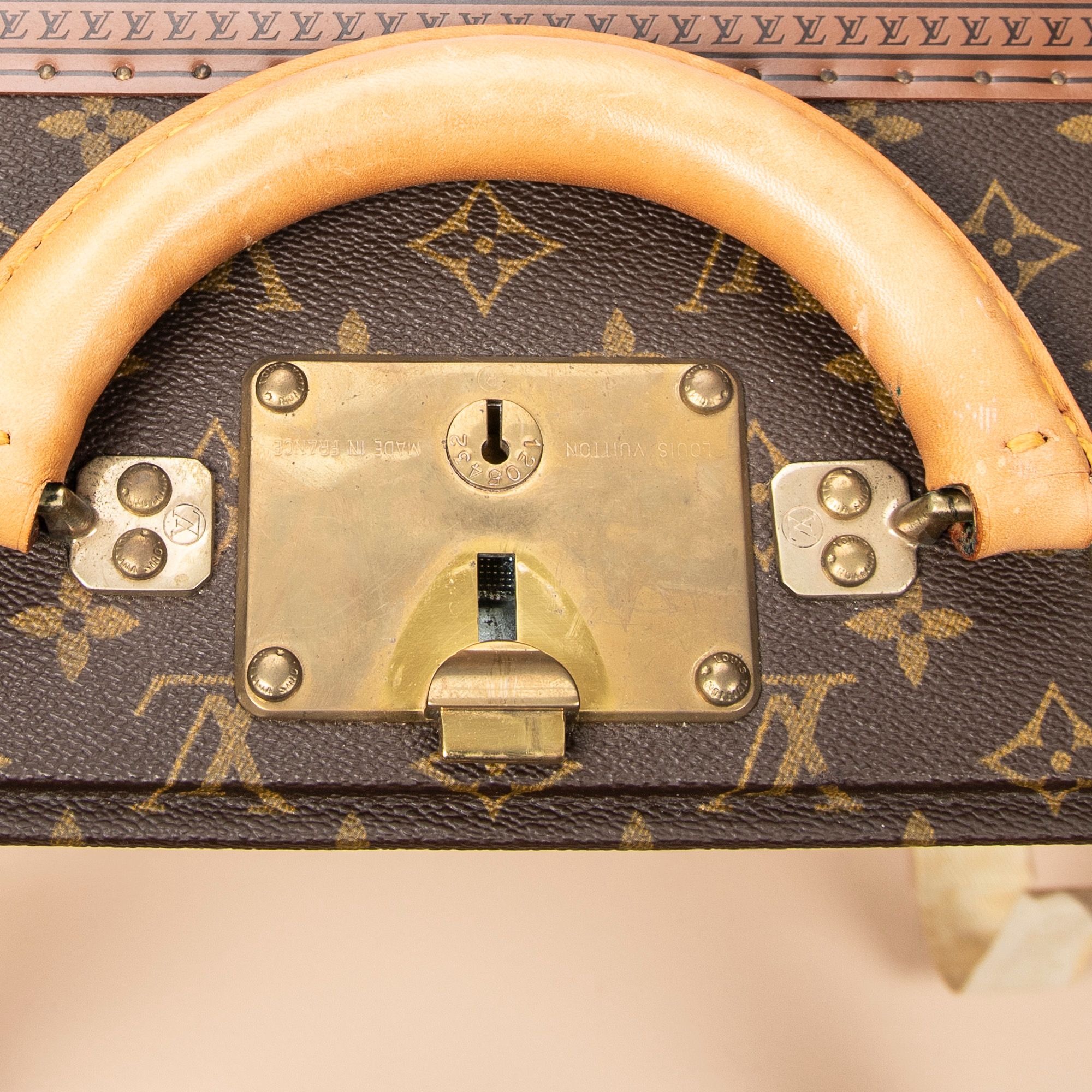 Bisten 70 Brown Monogram Canvas Golden Brass — view 12