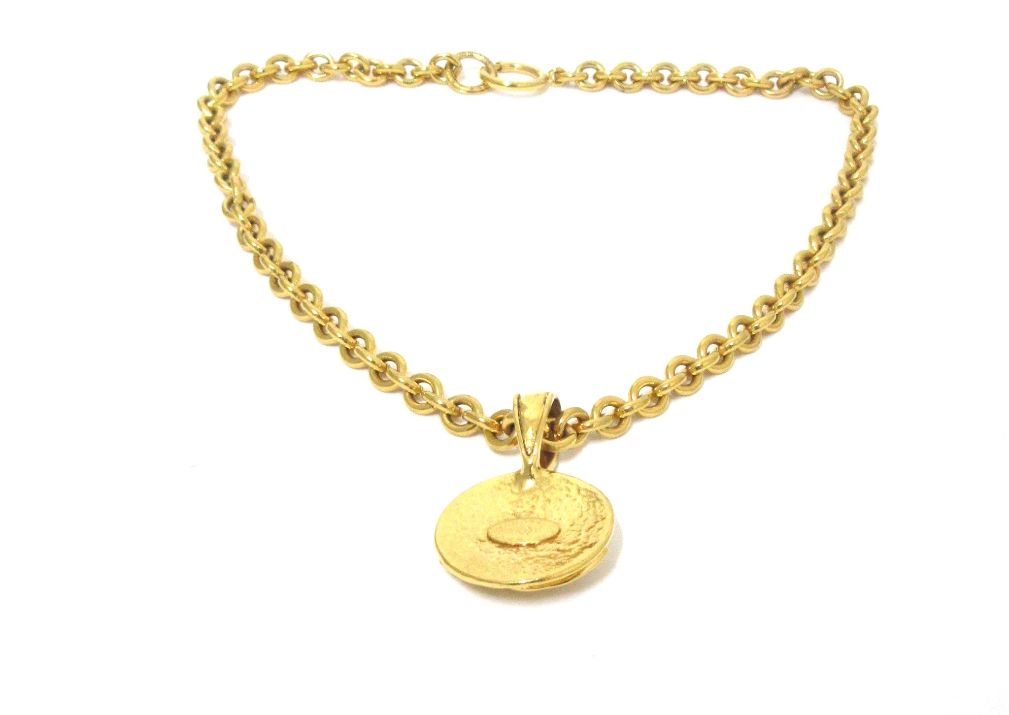 Vintage Round CC Logo Pendant Necklace 94P — view 2