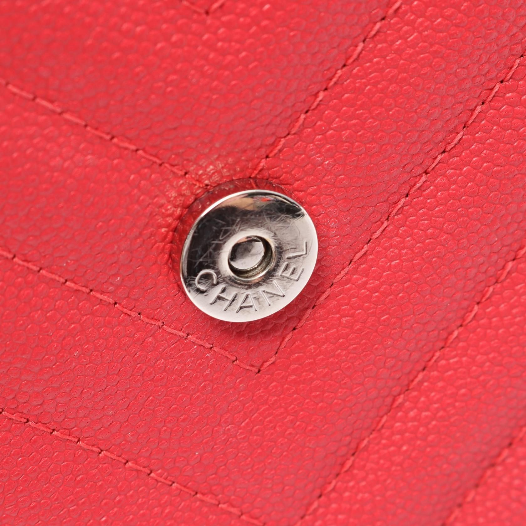 Red Chevron V Stitch Chain Wallet Shoulder Bag Calfskin (cowhide) — view 12
