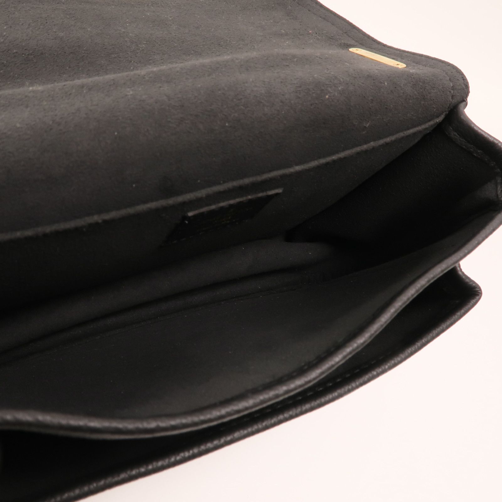 Leather Lock Me Golden Strap Shoulder Back Bag Black Shoulder Bag M 57073, Black — view 5
