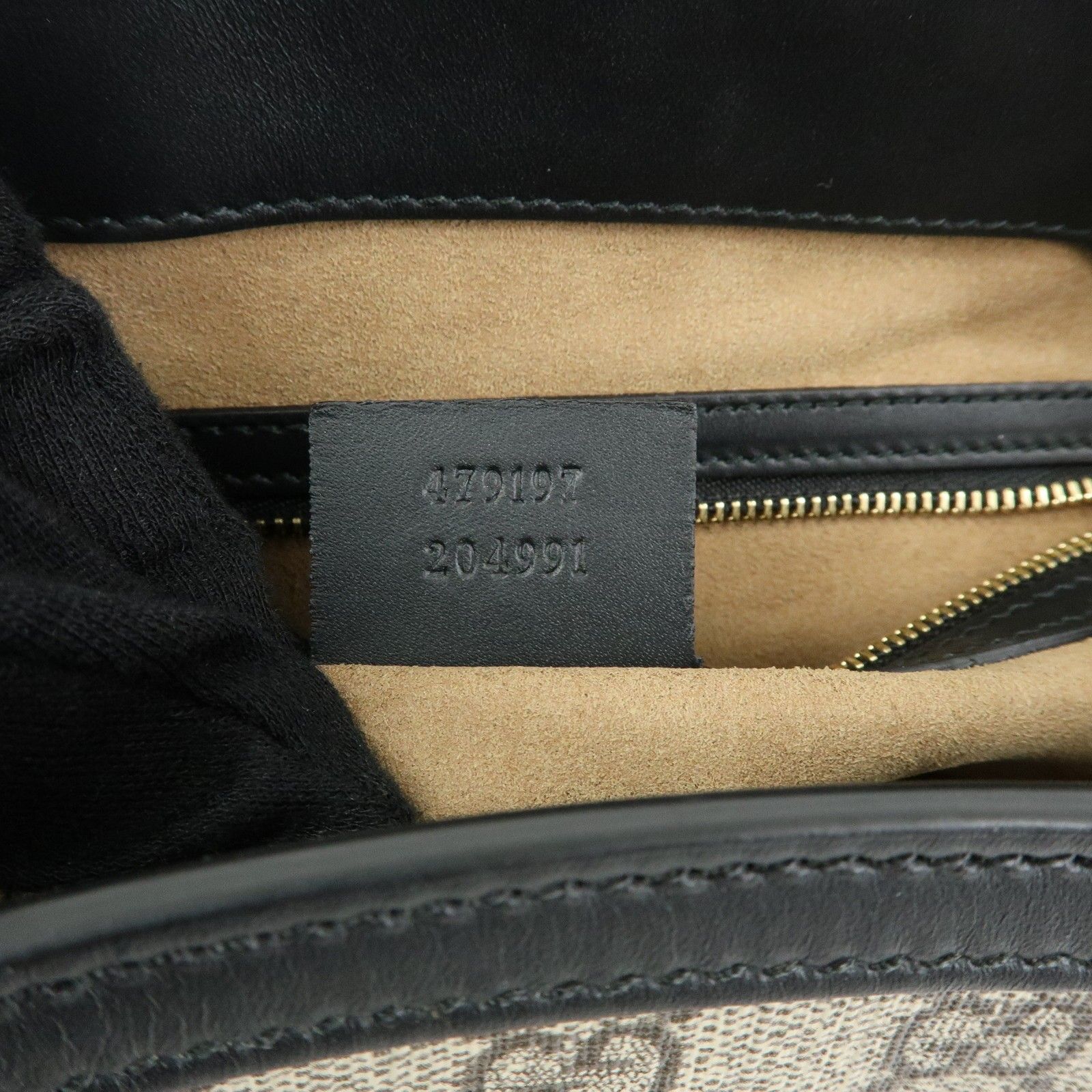 Padlock GG Supreme Leather Chain Shoulder Bag Beige Black 479197 — view 12
