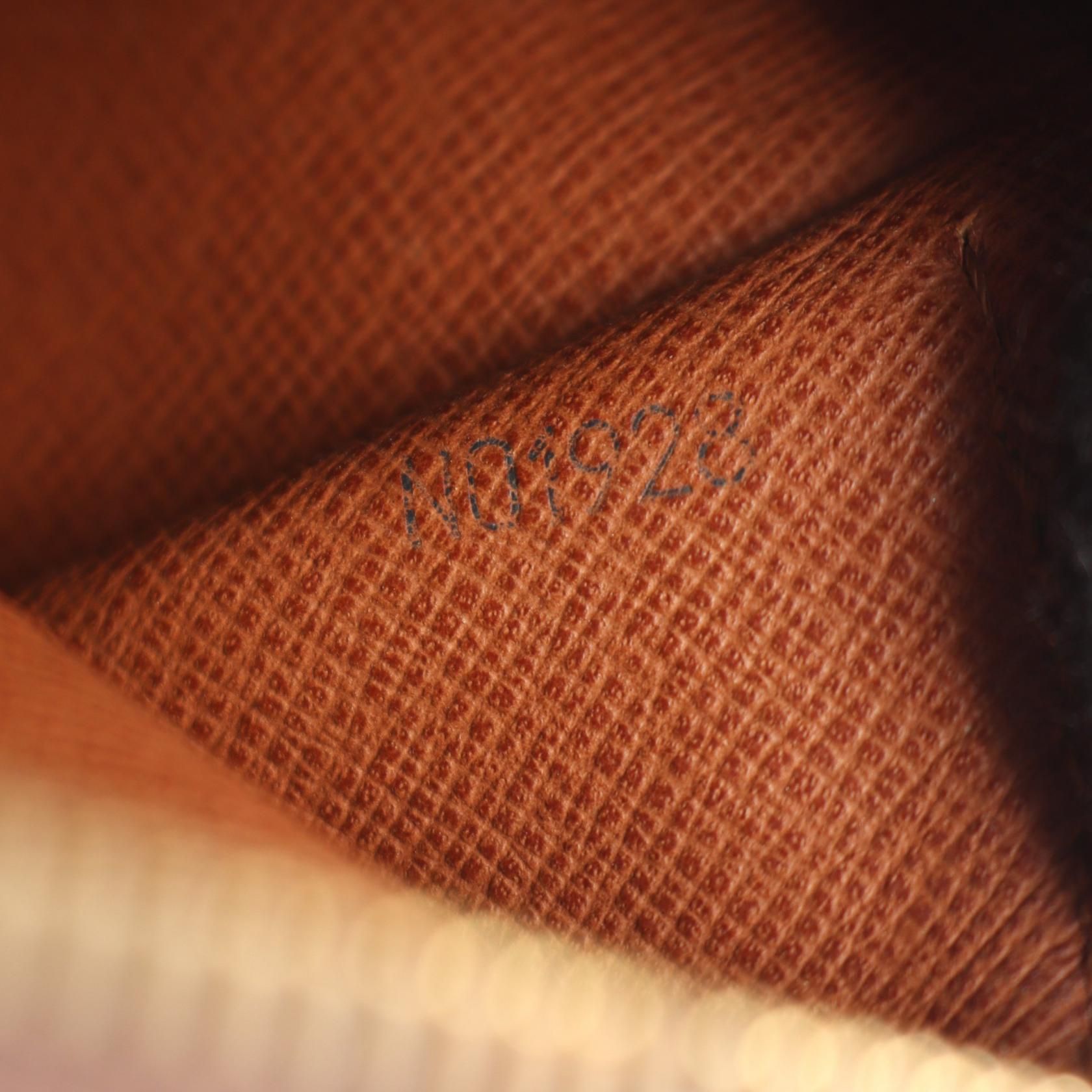 Vintage Papillon 26, Monogram — view 5