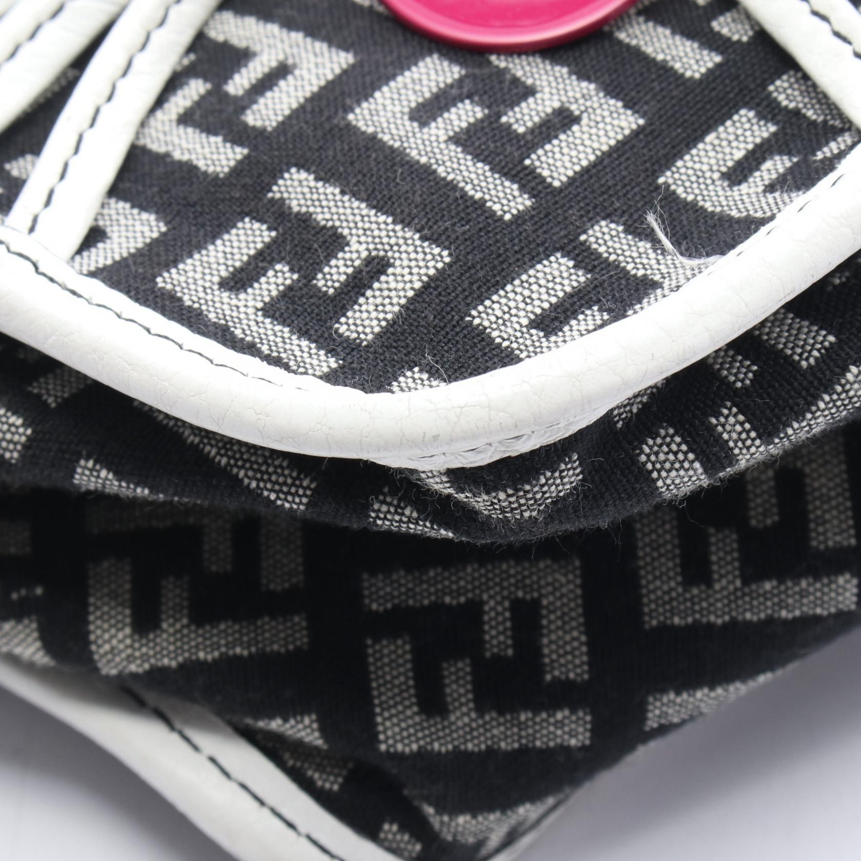 Zucchino Shoulder/Crossbody Bag — view 5