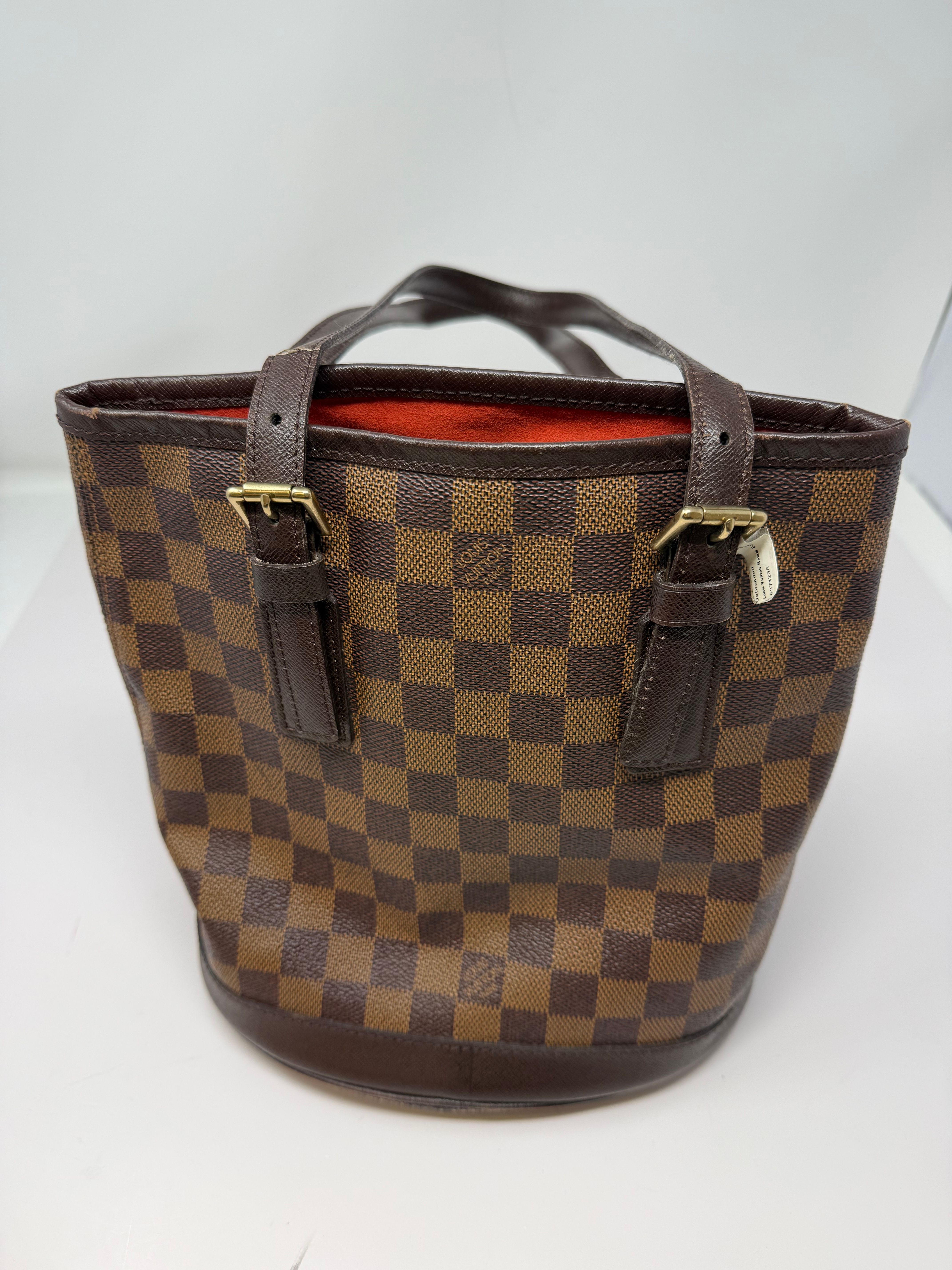 Marais Bucket, Damier Ebene — view 2