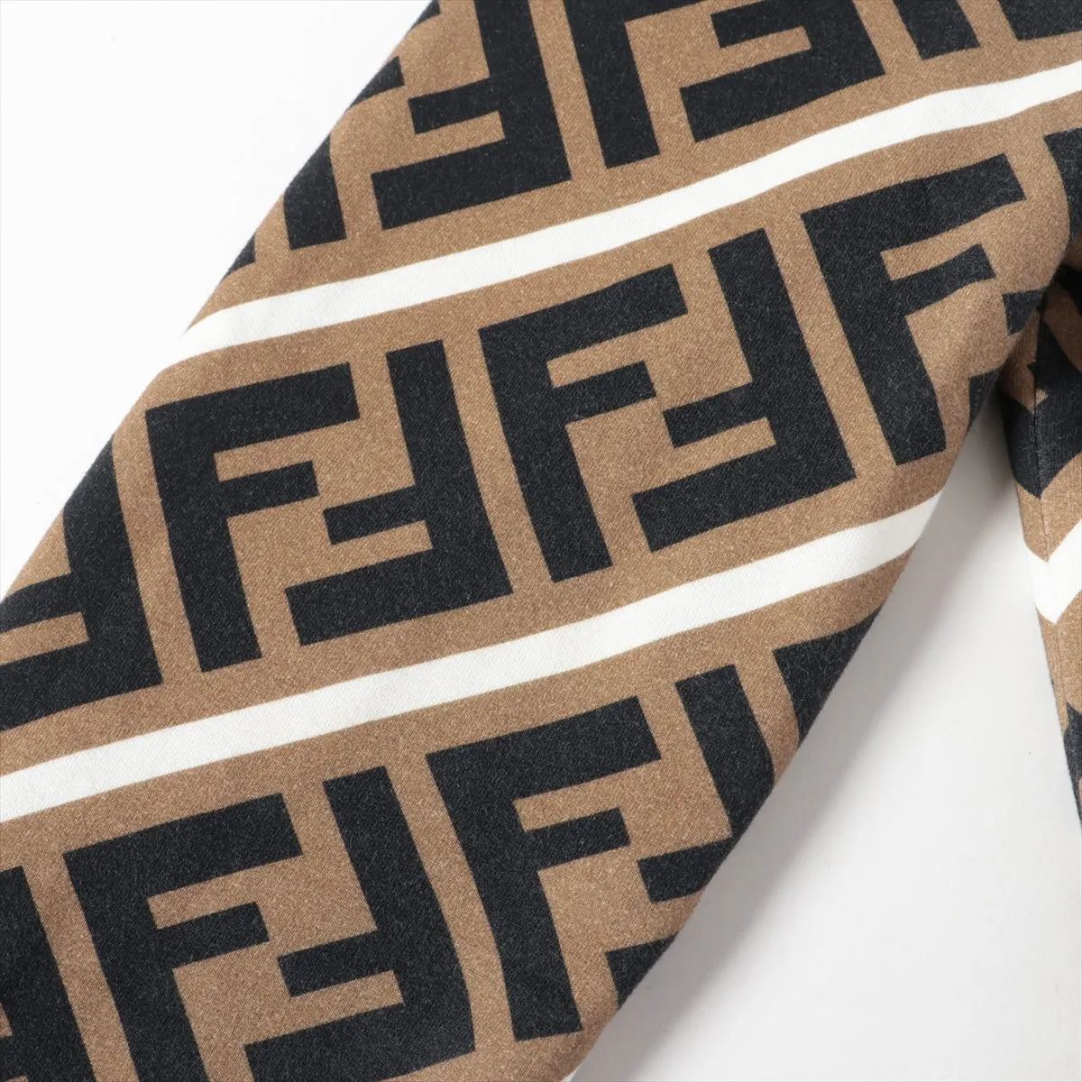 Zucca 22 Years Basic Knitted Fabric Xl Black × Brown Fy0944 Qr Tag Missing Dirt Around The Neck There Is A Scuff — view 8
