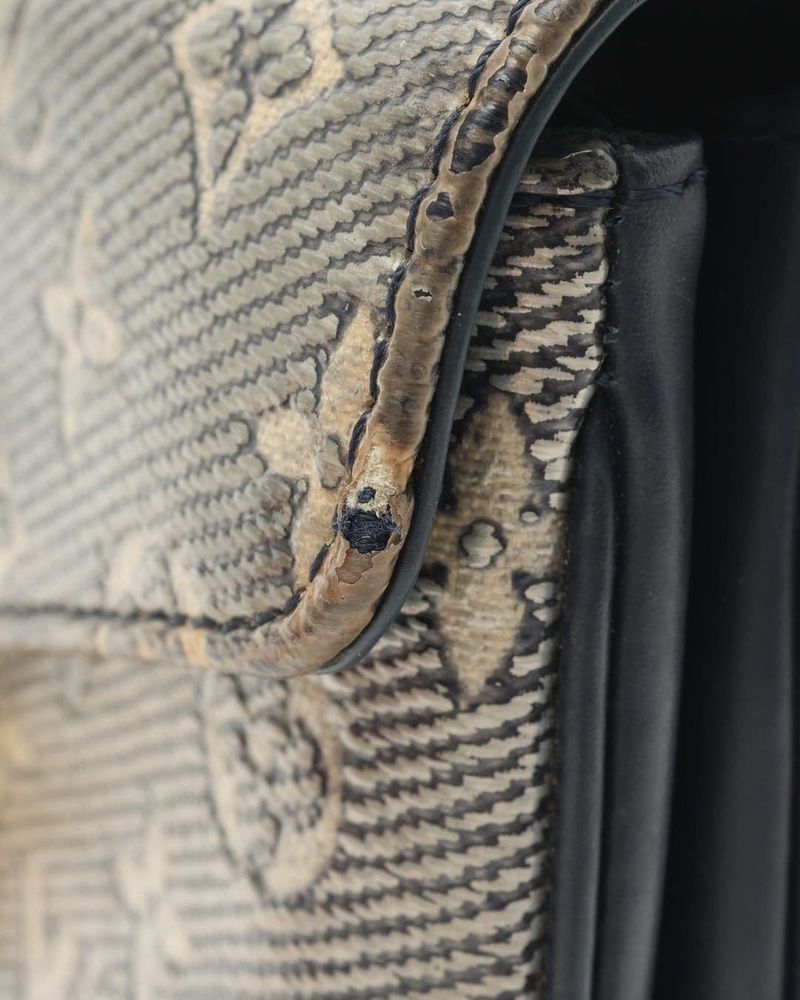 Monogram Pochette Métis East West Bag — view 8