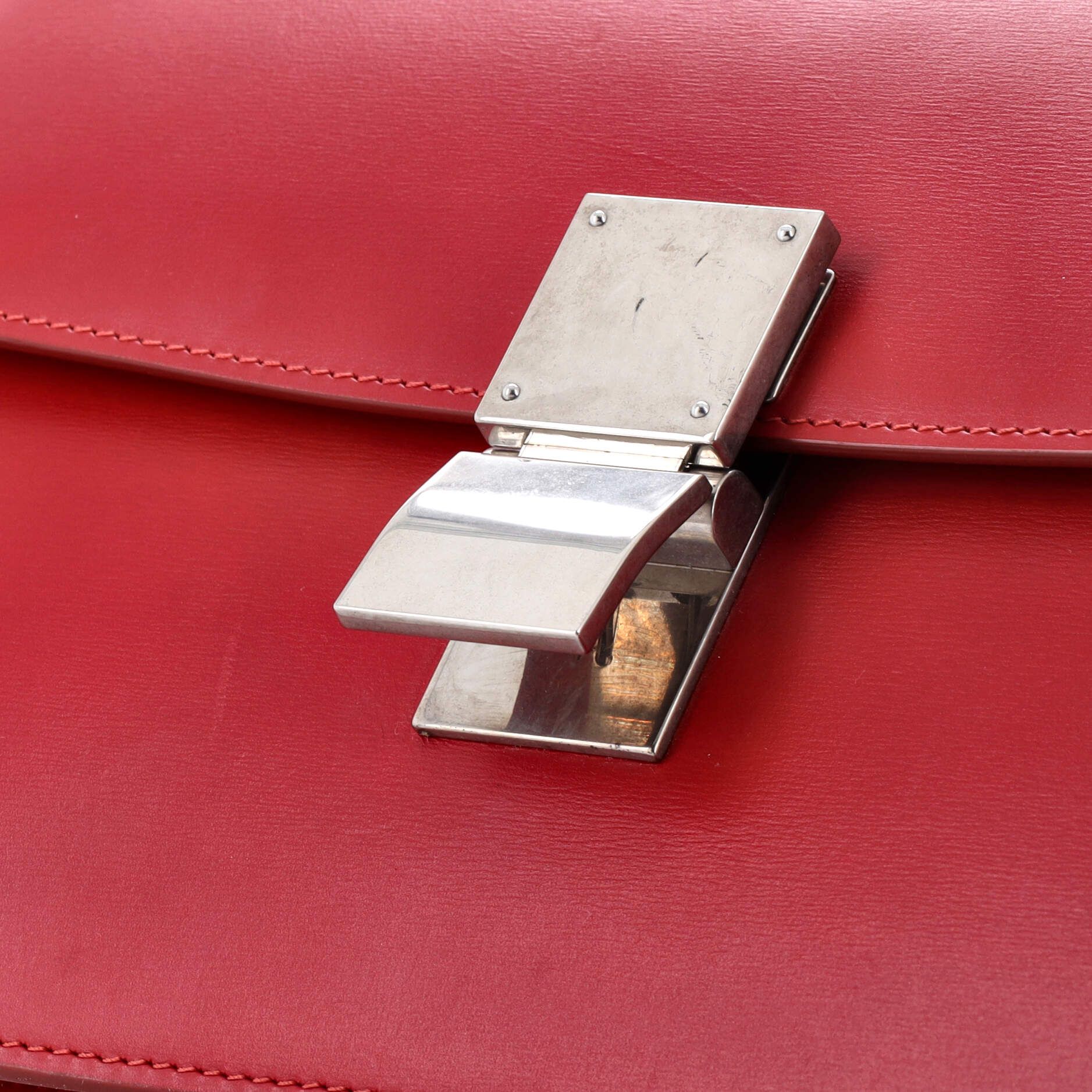 Classic Box Bag Smooth Leather Medium — view 6