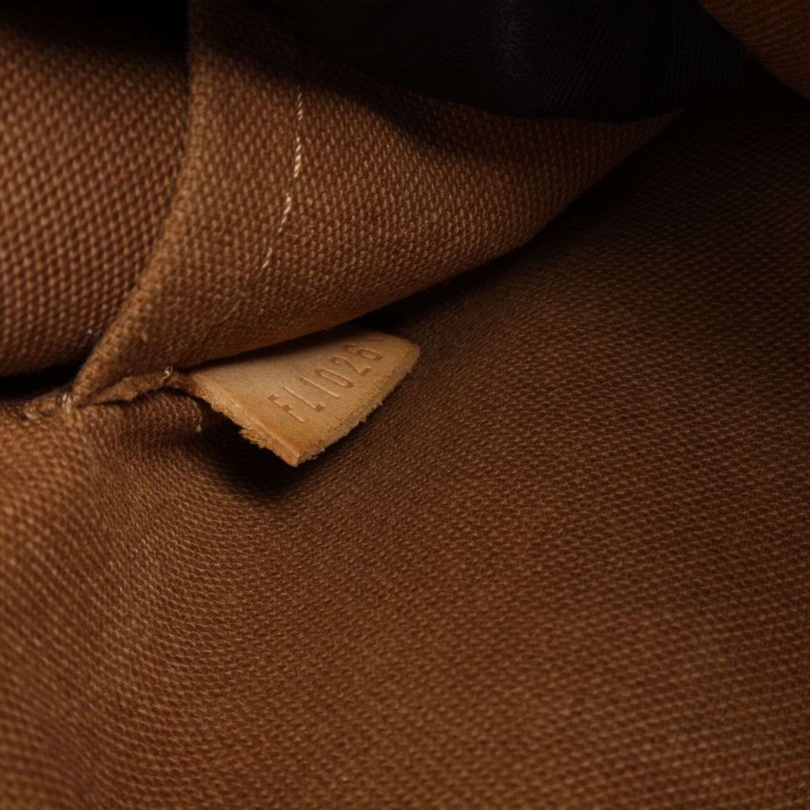Popincourt Haut, Monogram — view 7