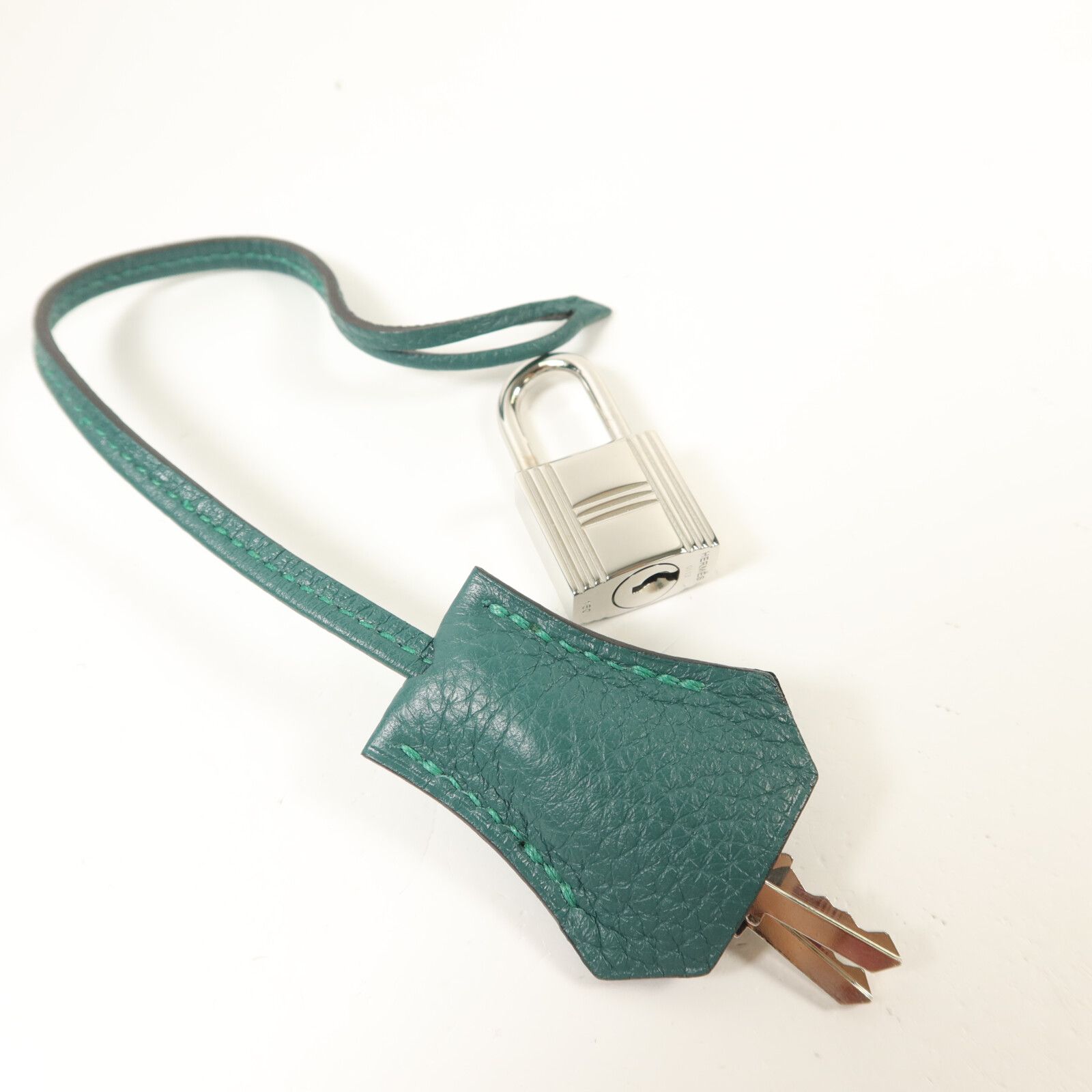 Clemence Leather Malachite Kelly 35 w/PHW — view 9