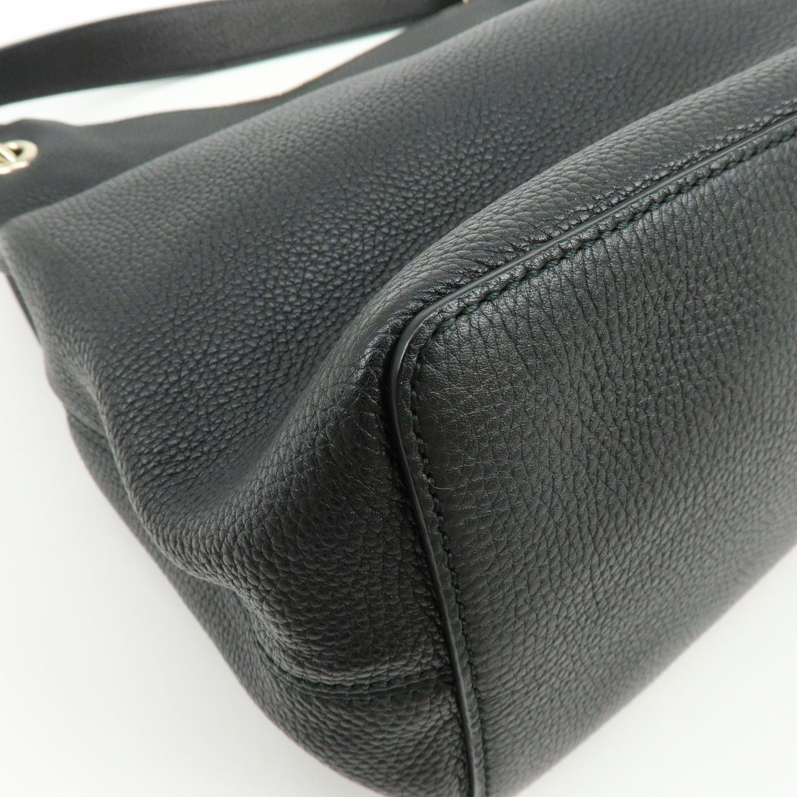 SOHO Interlocking G Leather 2Way Bag Shoulder Bag Black 408825 — view 11