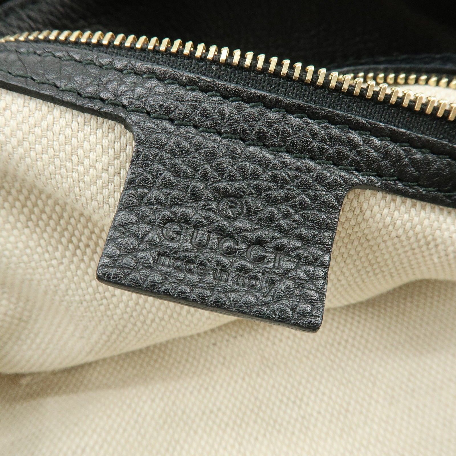 SOHO Interlocking G Leather 2Way Bag Shoulder Bag Black 408825 — view 23