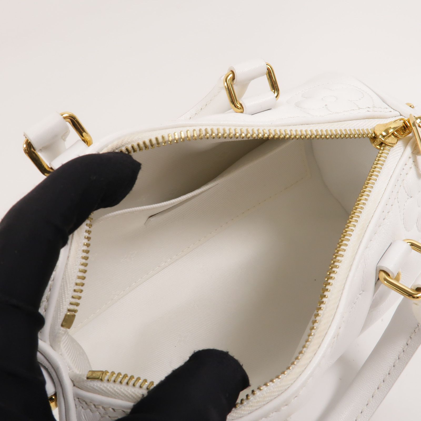 Bubblegram Papillon Bb Hand-ground Shoulder Bag White 2way Shoulder Bag M 59827 — view 5