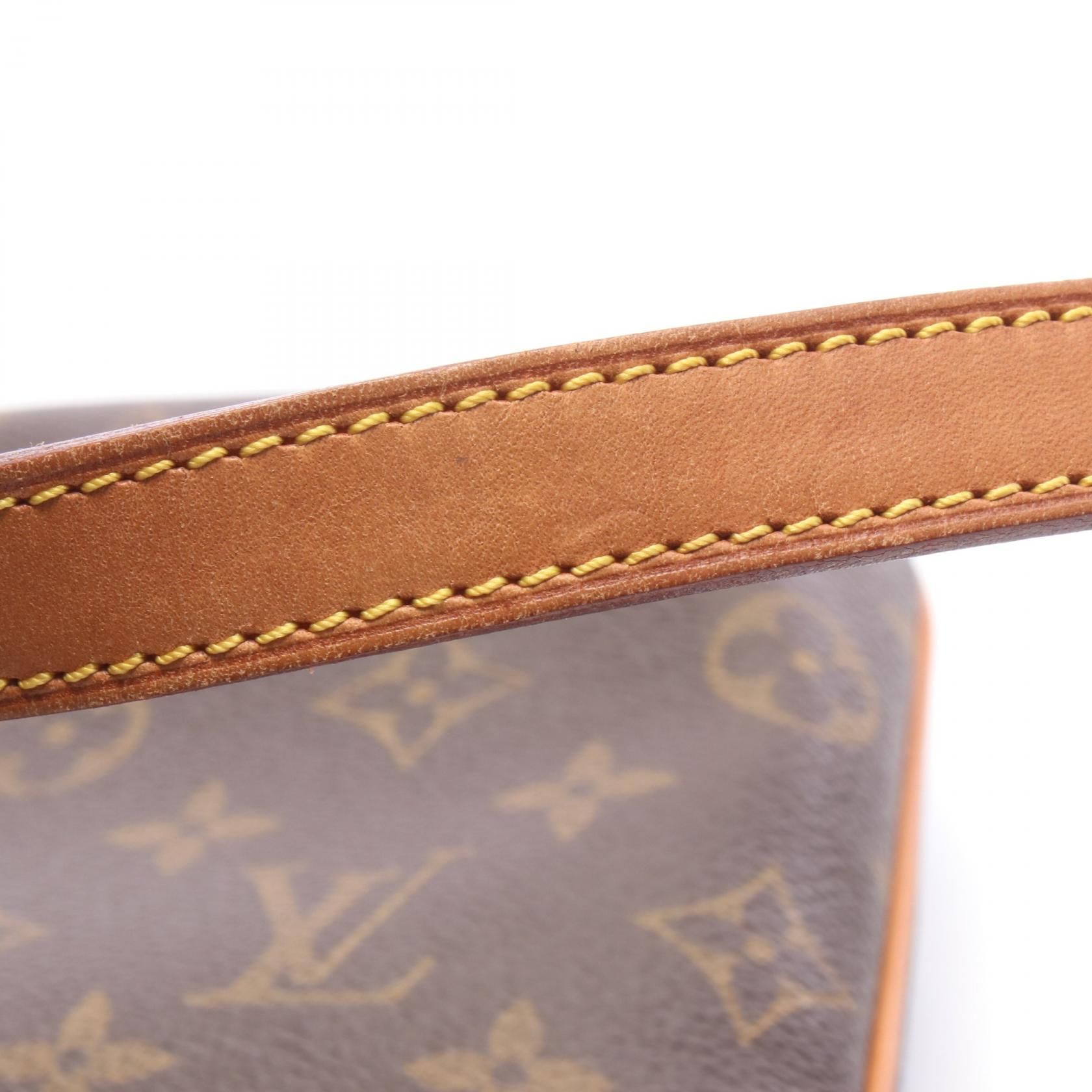 Musette Tango Short Strap, Monogram — view 9
