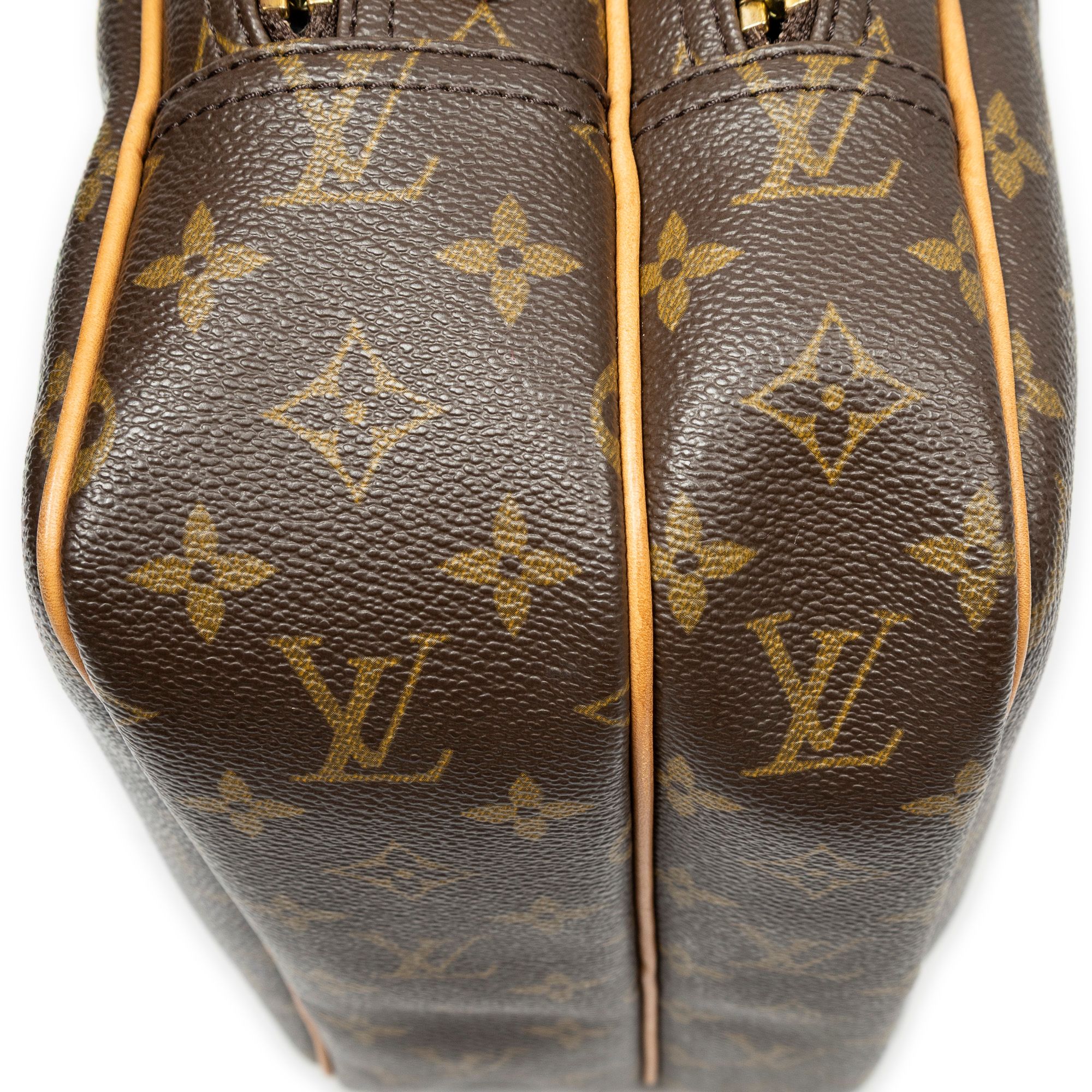 Reporter PM, Monogram — view 8