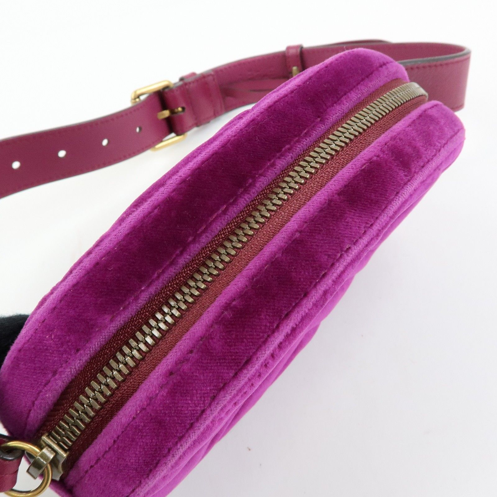 GG Marmont Double G Velvet Leather Waist Pouch Body Bag 476434 — view 18